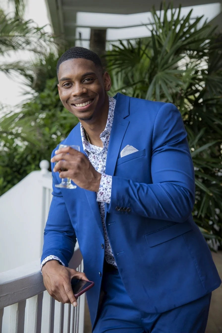 mysteryman wedding2.jpg