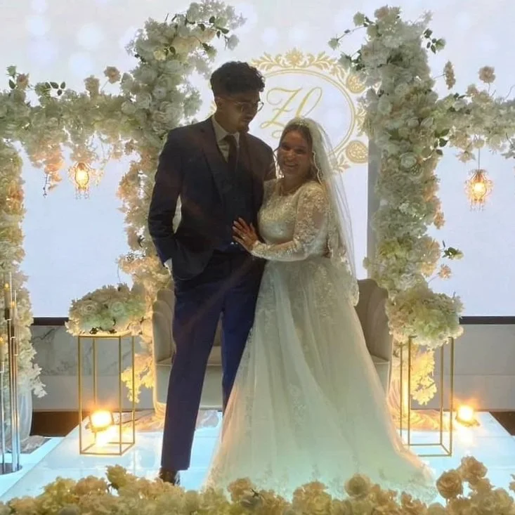 décor mariage Montréal  décoration mariage Montréal  décoratrice mariage Montréal  décor de mariage clé en main  décoration salle de mariage Montréal  décor fiançailles Montréal  décor henné Montréal  décor événementiel Montréal