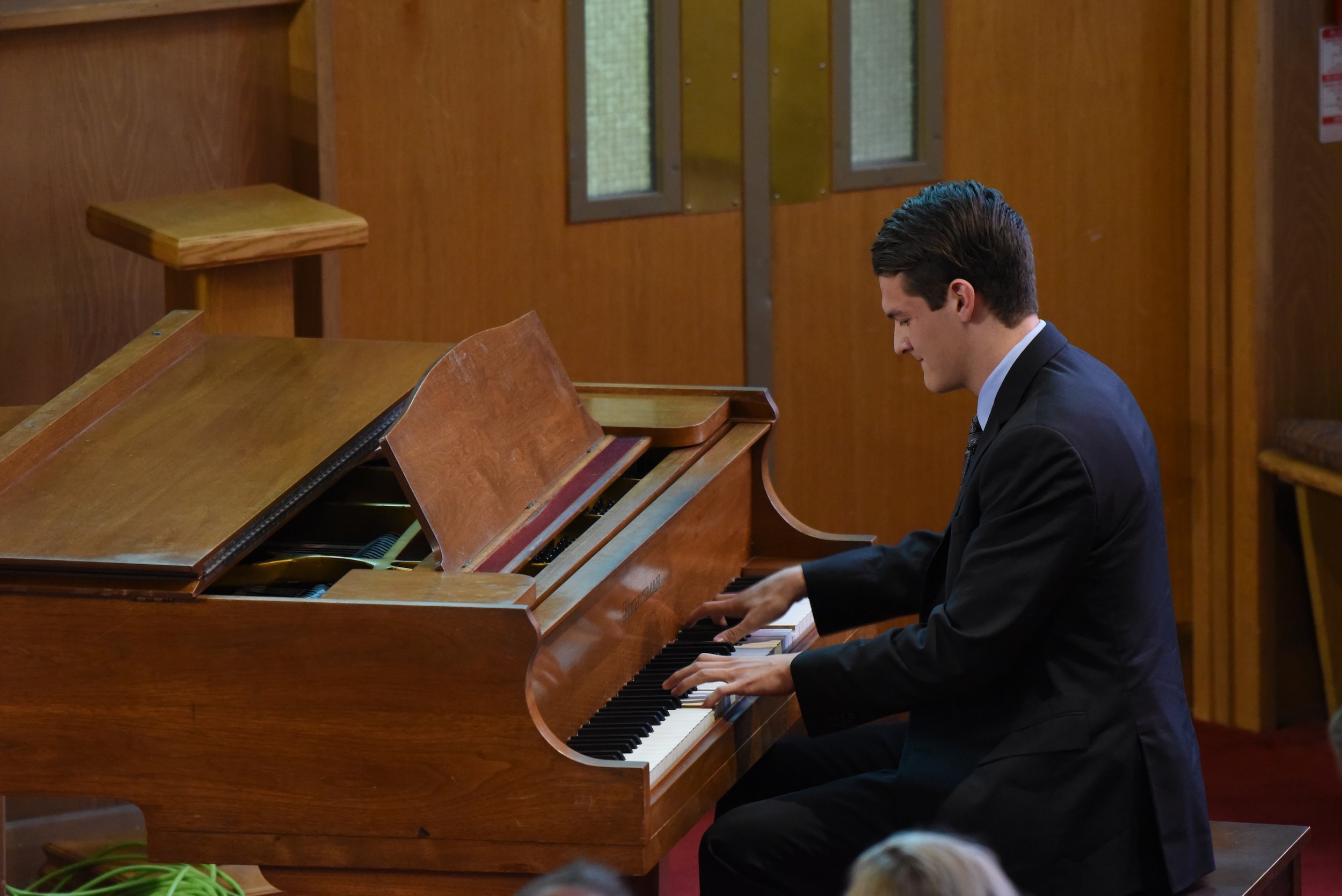 DSC_6117 Adam Performing.JPG