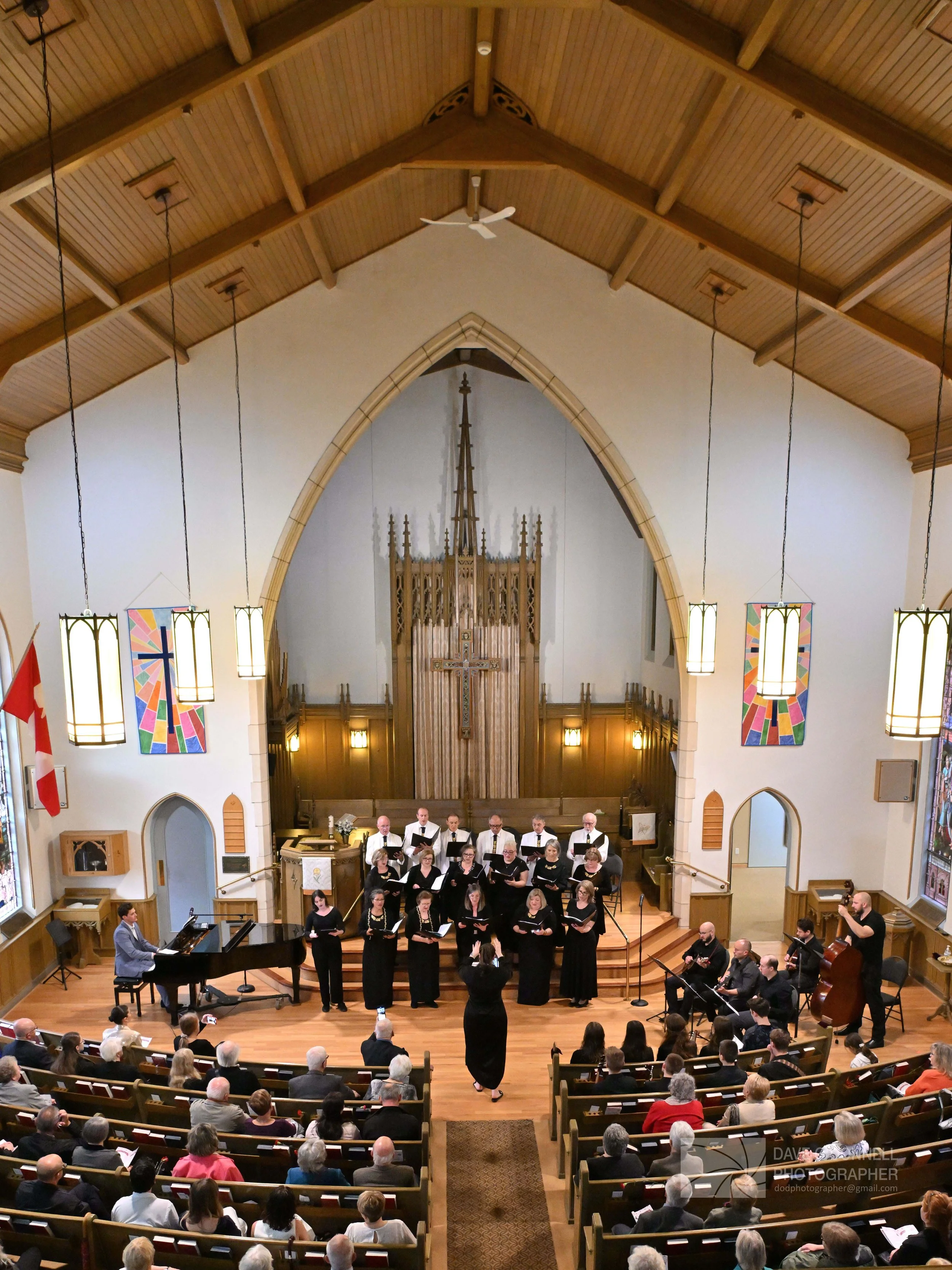 ZZ9_0567_13CCCS St Paul  Bloom h2omrk2024.jpg