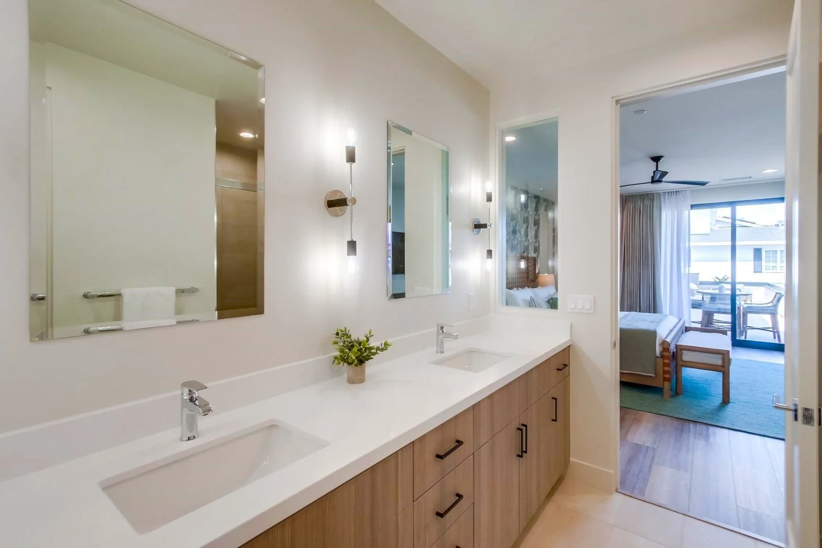 Interior 32_Bedroom 2 Bath.jpg