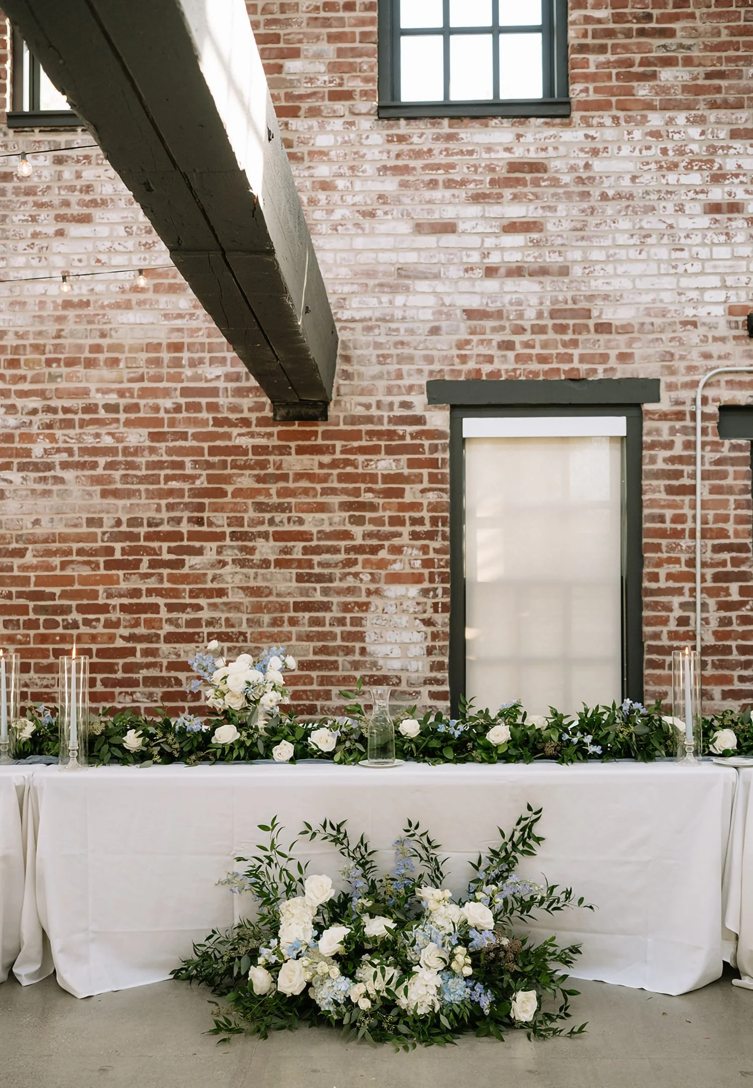 ForHoneyFlorals-RileyandJeremy-TheMill-Image-04.jpg