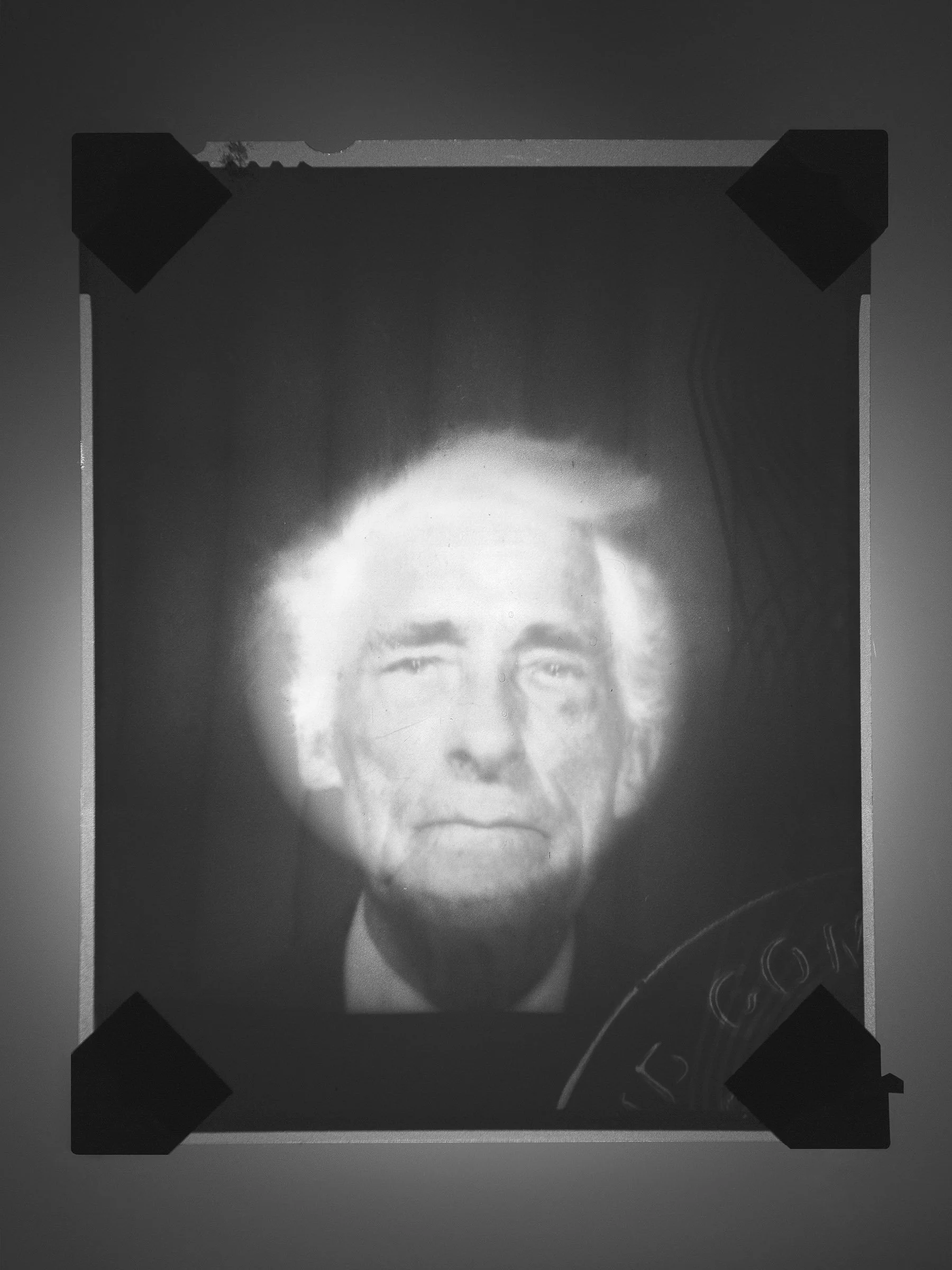 AlanKnox_ManintheMoon_12.jpg