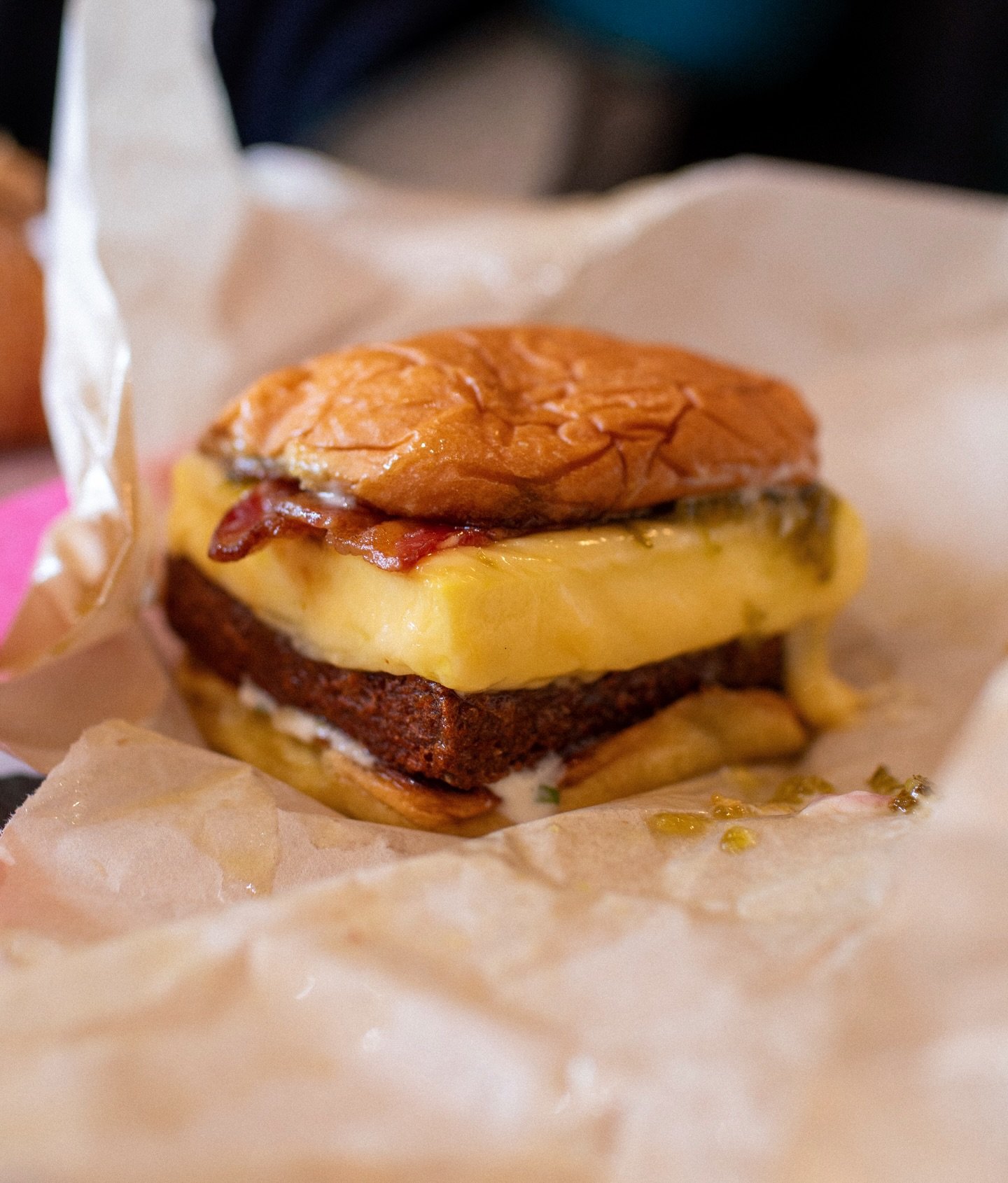 A classic, no shortcuts.

House-made jalape&ntilde;o jam, hash brown, steamed egg patty and  pickled onion aioli on a @potatorolls.