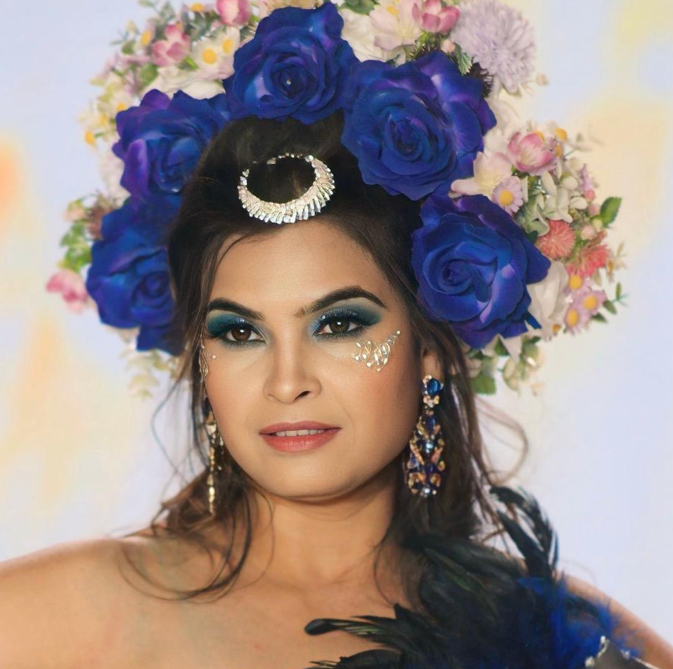 MyModaGlam luxury gift sets and curated essentials – elegant editorial brand portrait