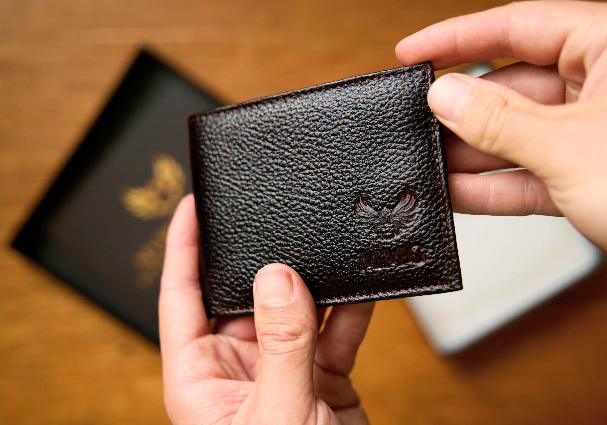 MyModaGlam wallet and keychain gift set for men, elegant everyday accessory