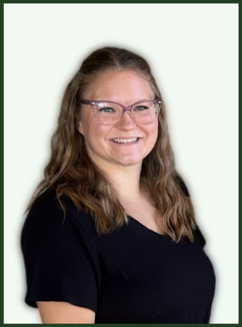 Headshot of Spruced Up Editing's editor, Nicole Ceruti