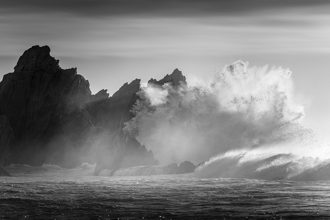 Horse Head Coastline Wave Crashing 2x3.jpg