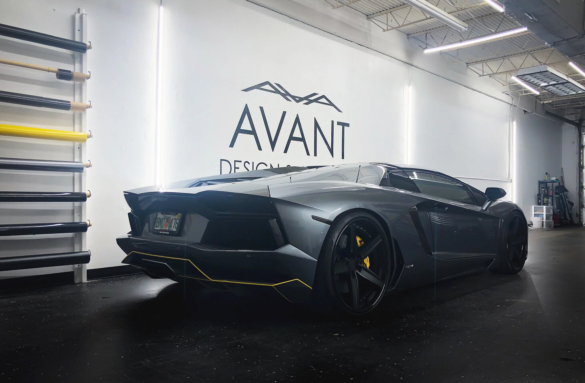 Lamborghini Aventador LP700-4