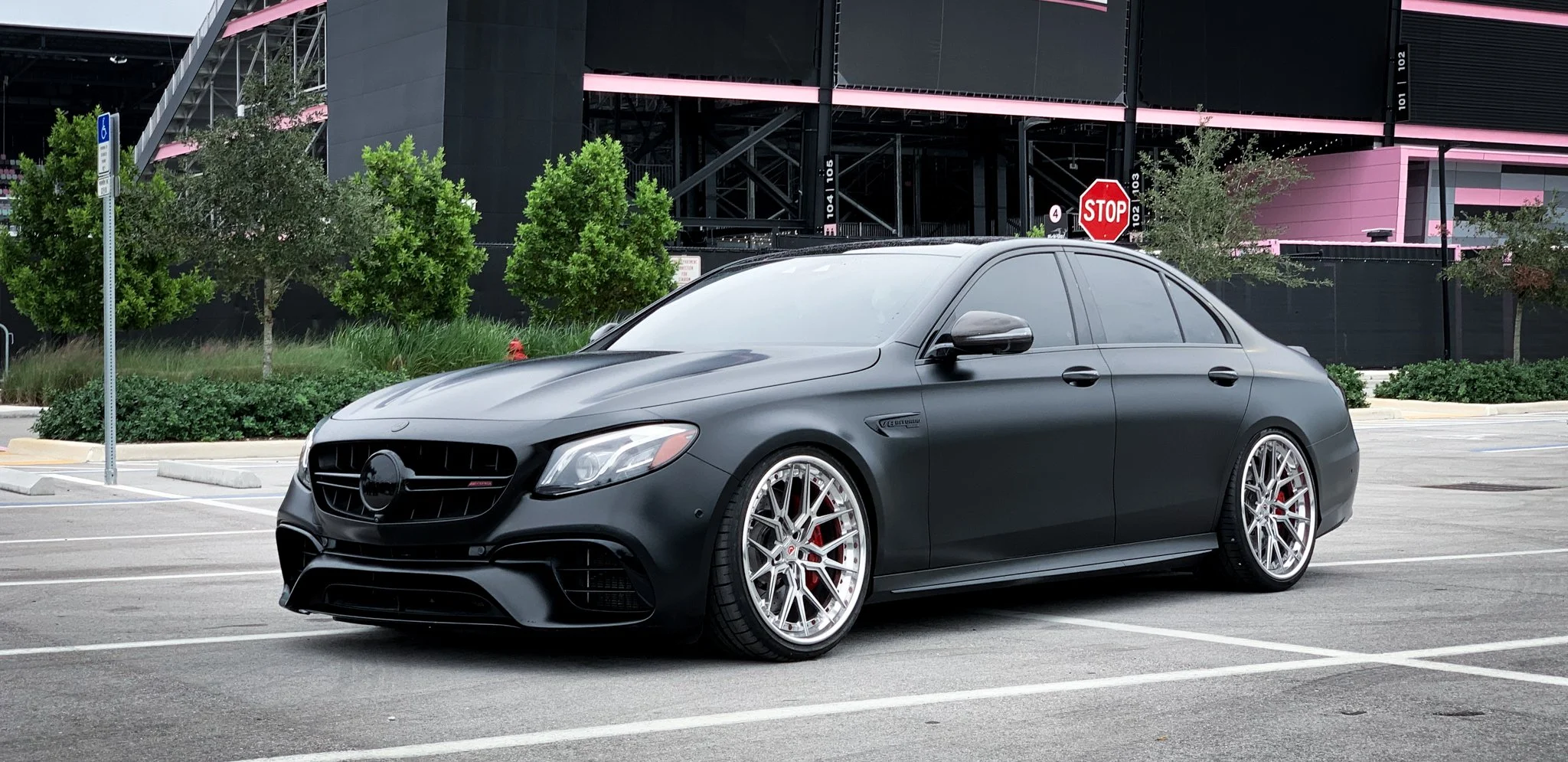 Mercedes-Benz E63s AMG