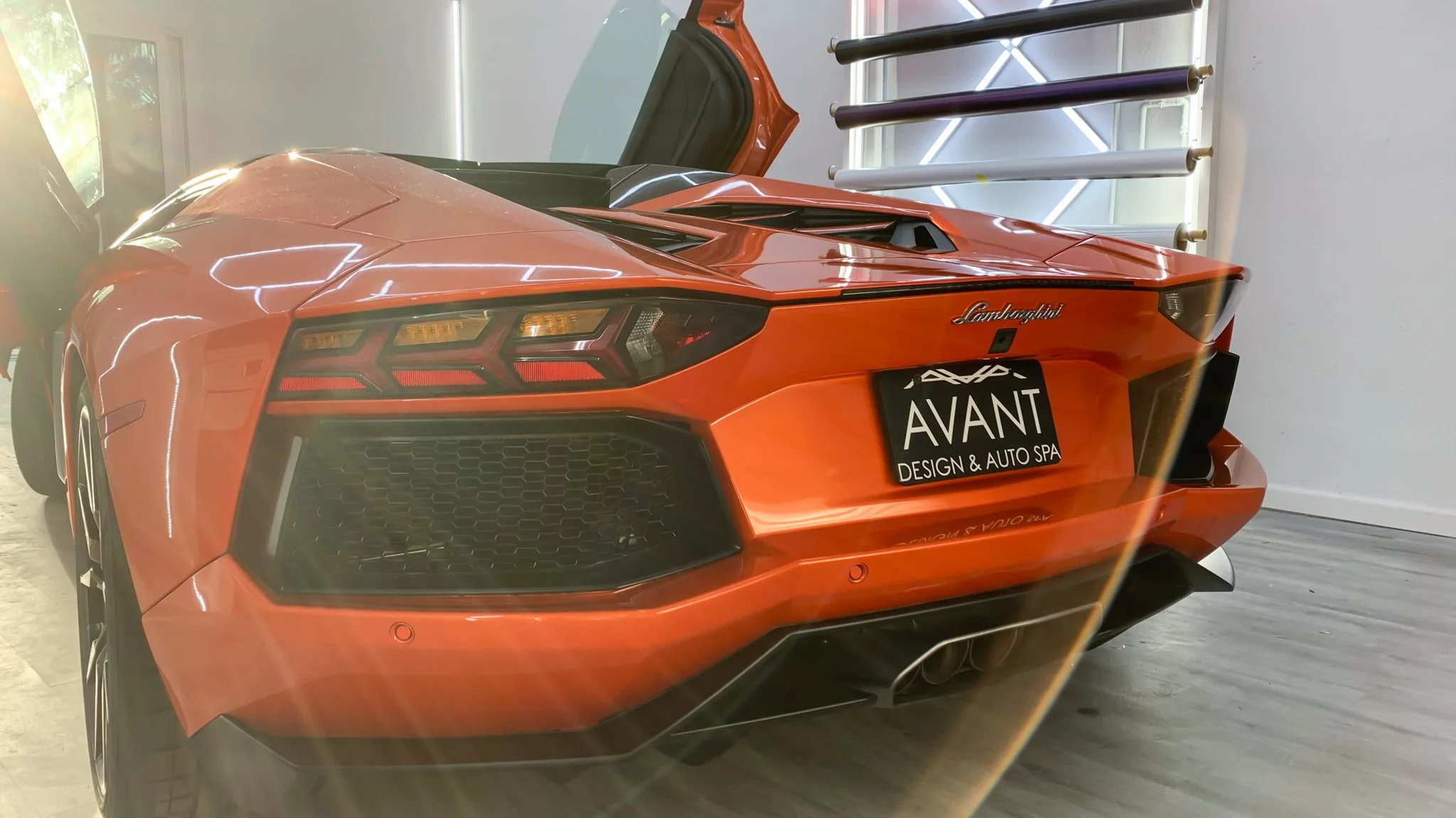 Lamborghini Aventador