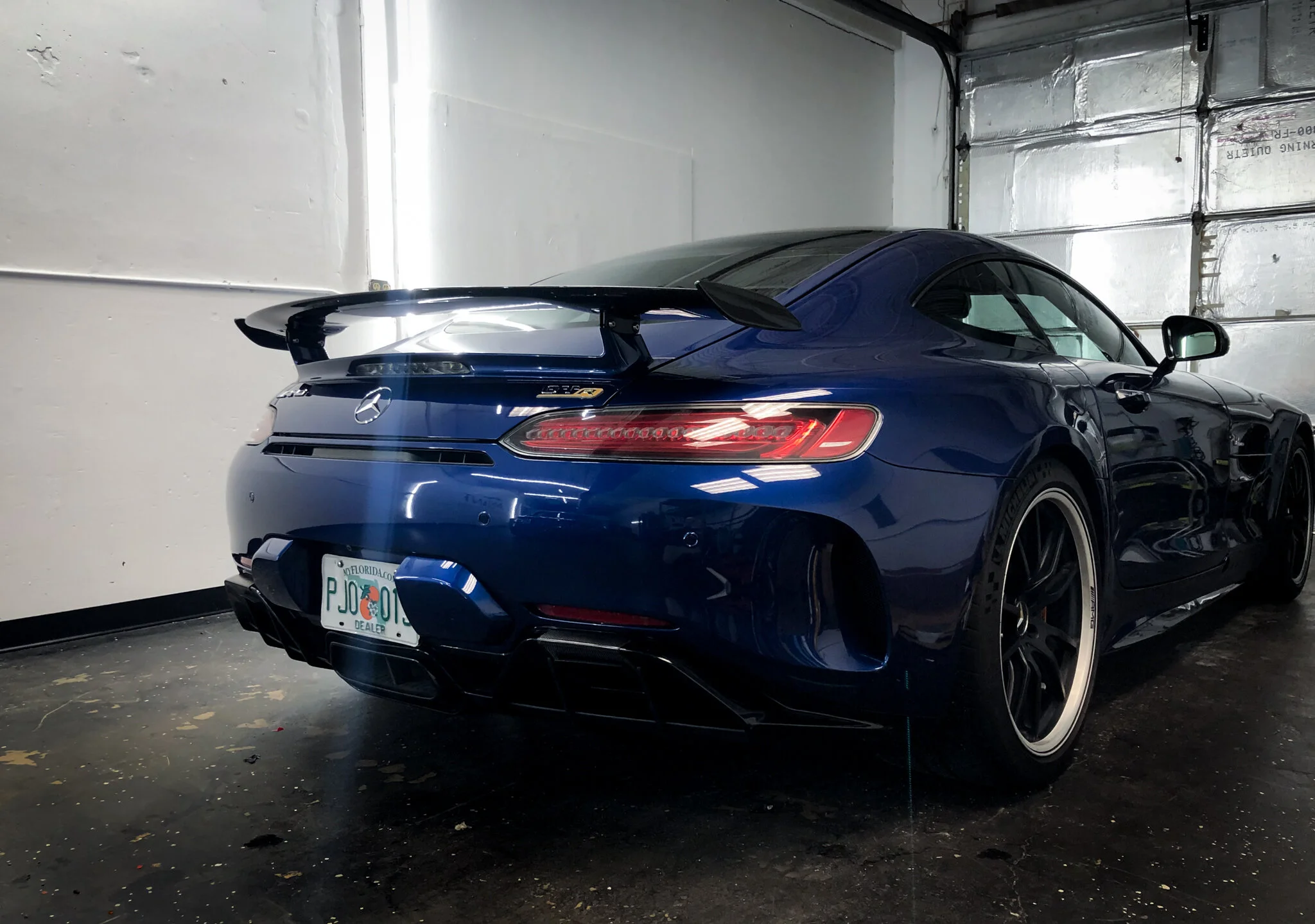 Mercedes-Benz AMG GTR