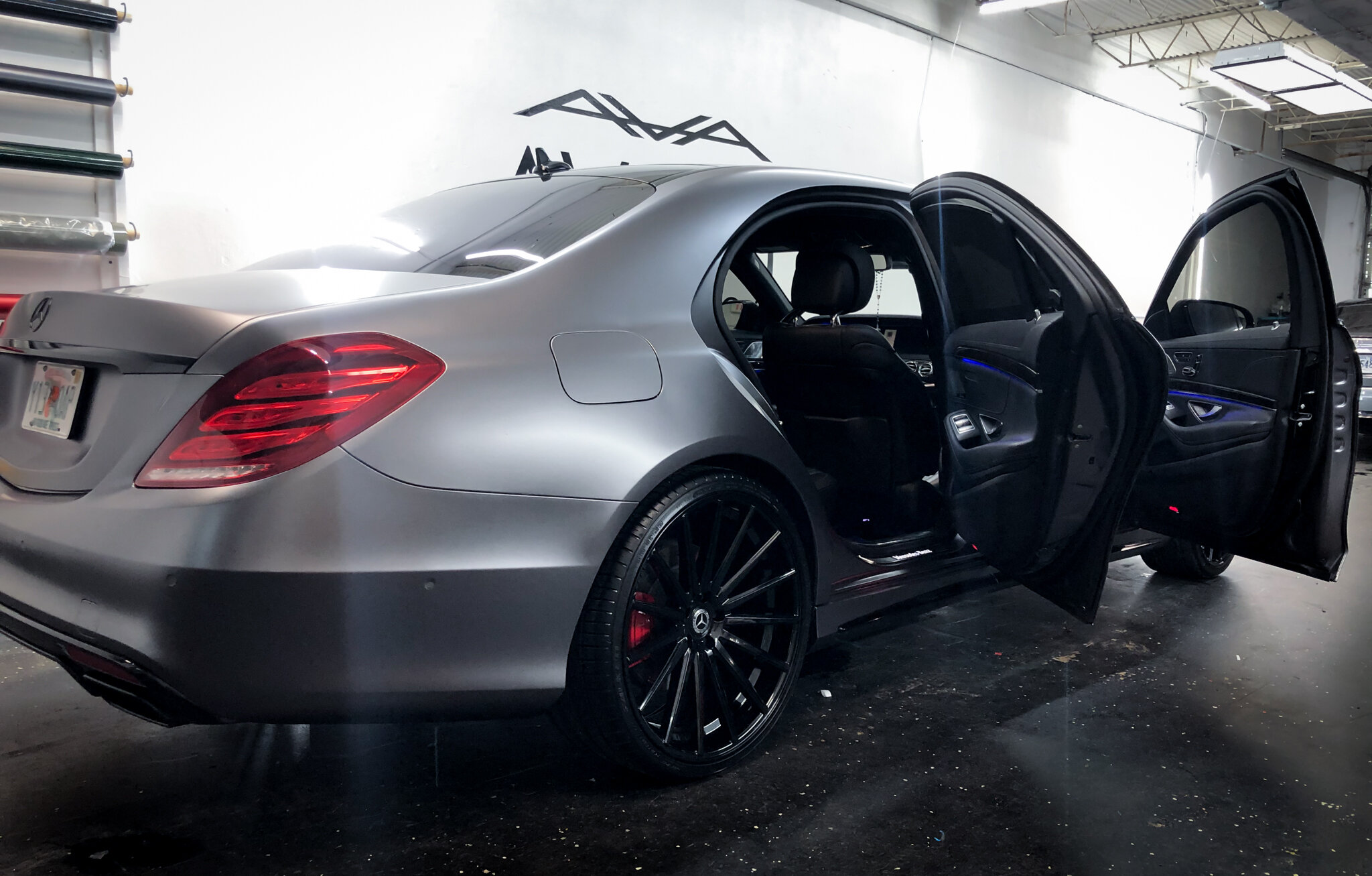 Mercedes-Benz S550