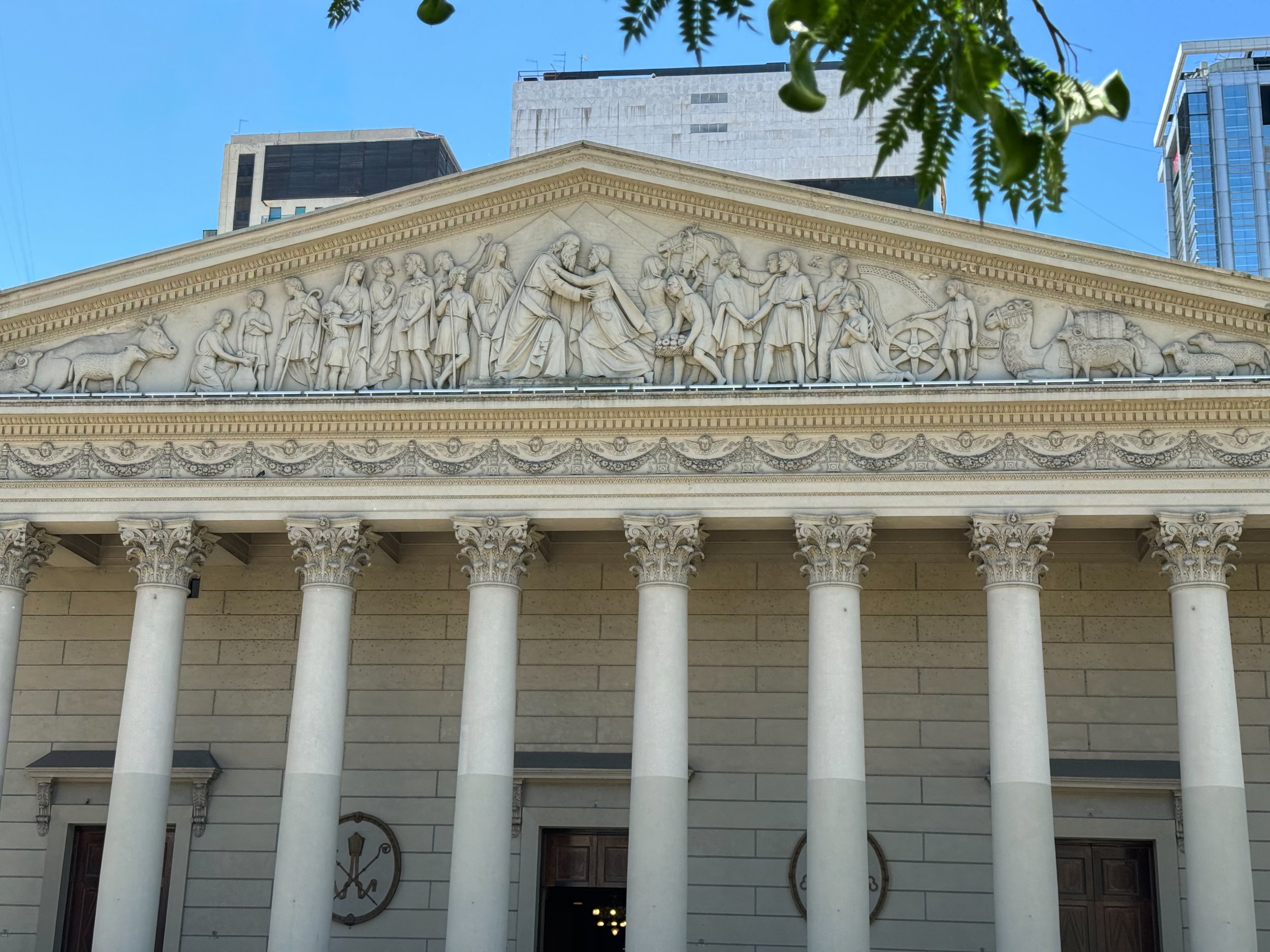  Joseph with his brothers and father Jacob in Egyp