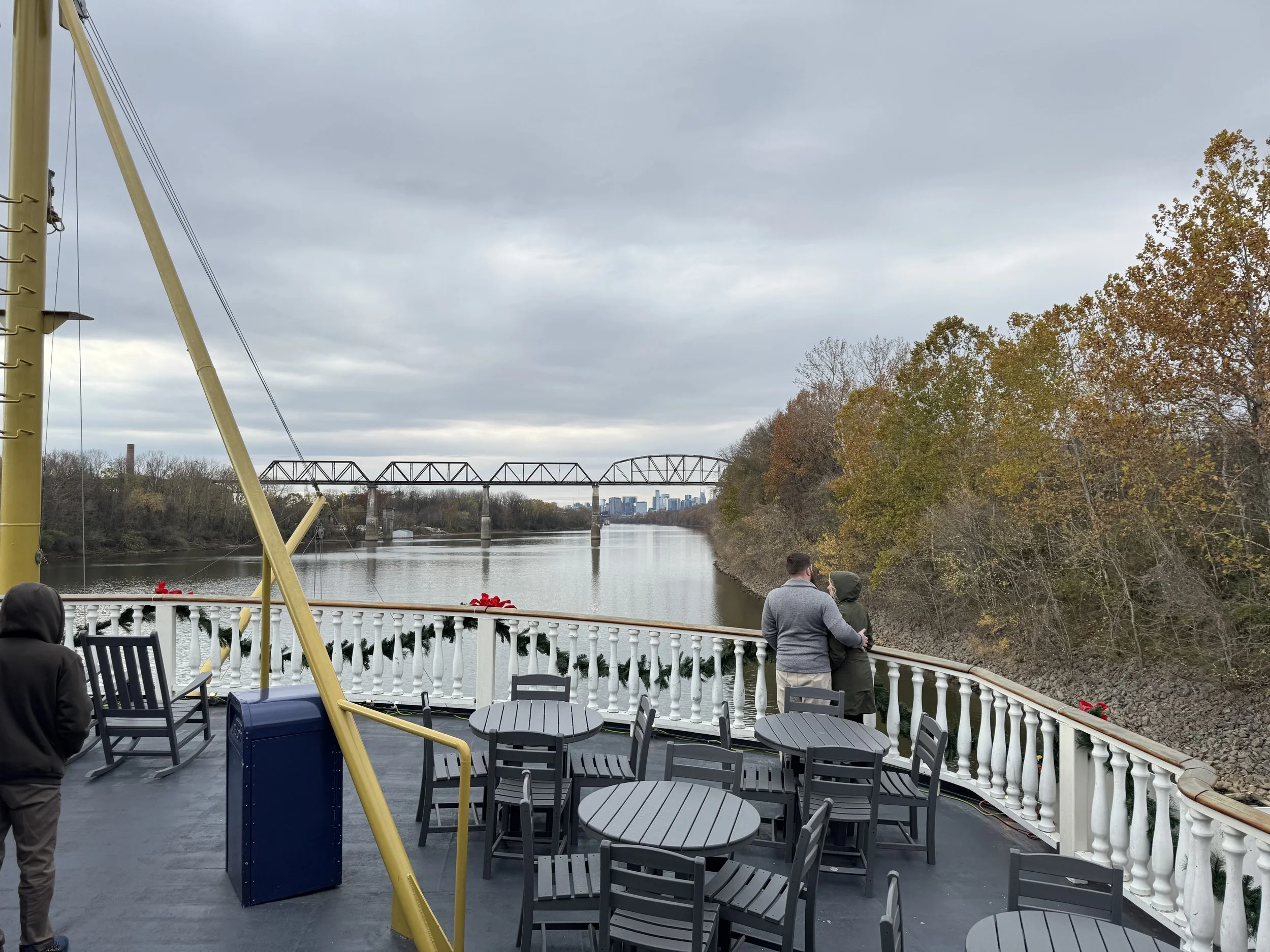 Going up the river towards Nashville