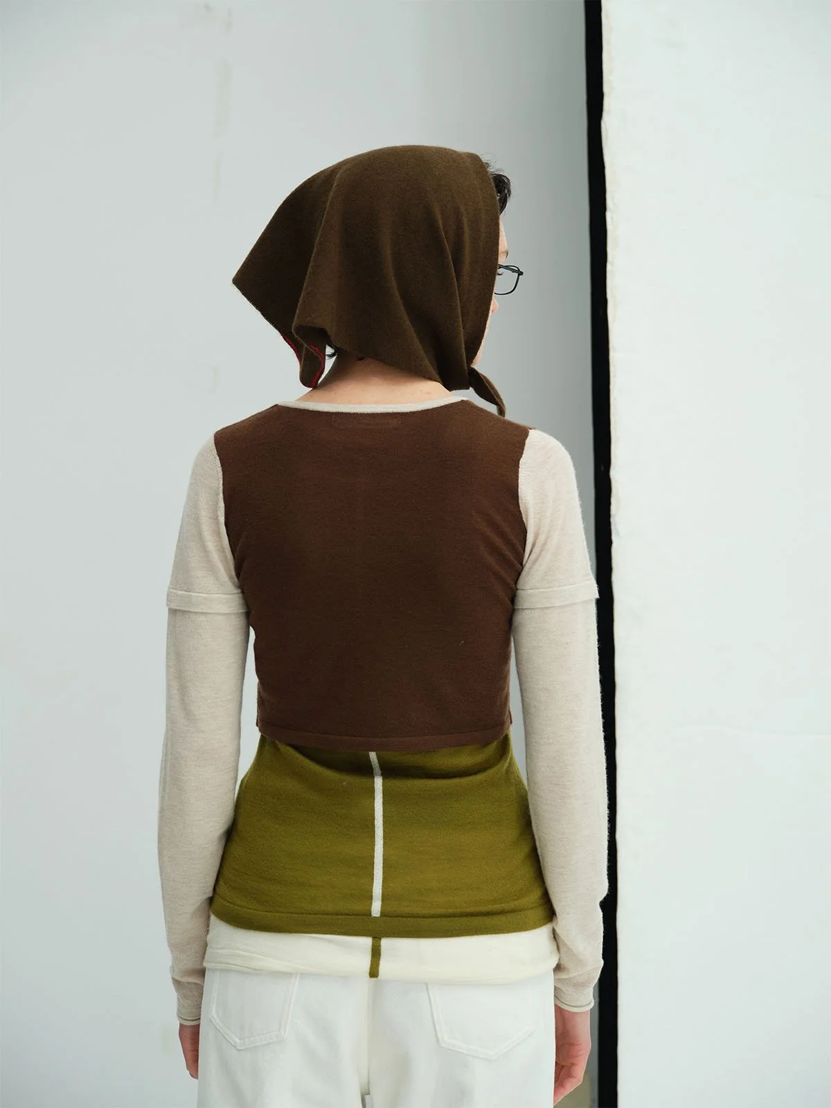 CUDDLEUP-25WRWLST003-CHESTNUT-3.jpg (Copy)