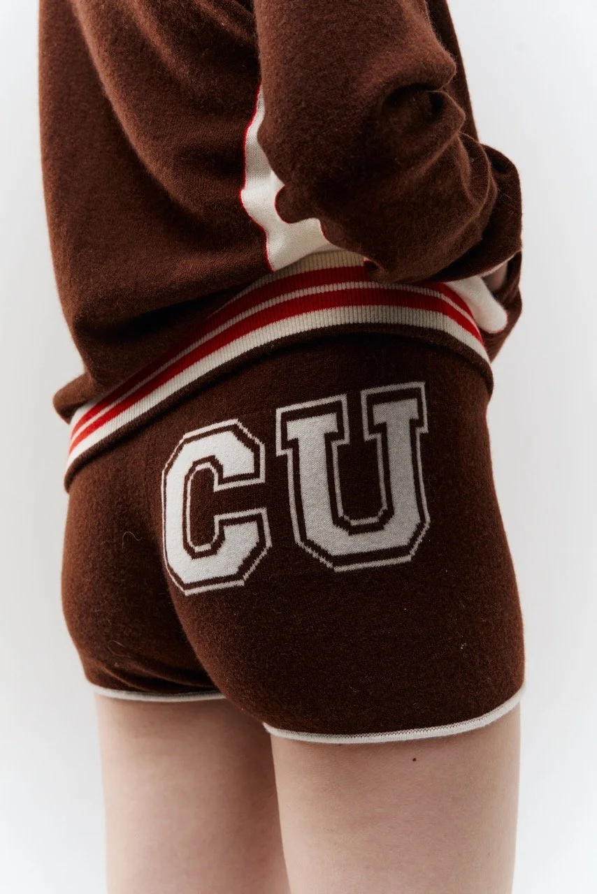 CUDDLEUP4067.jpeg