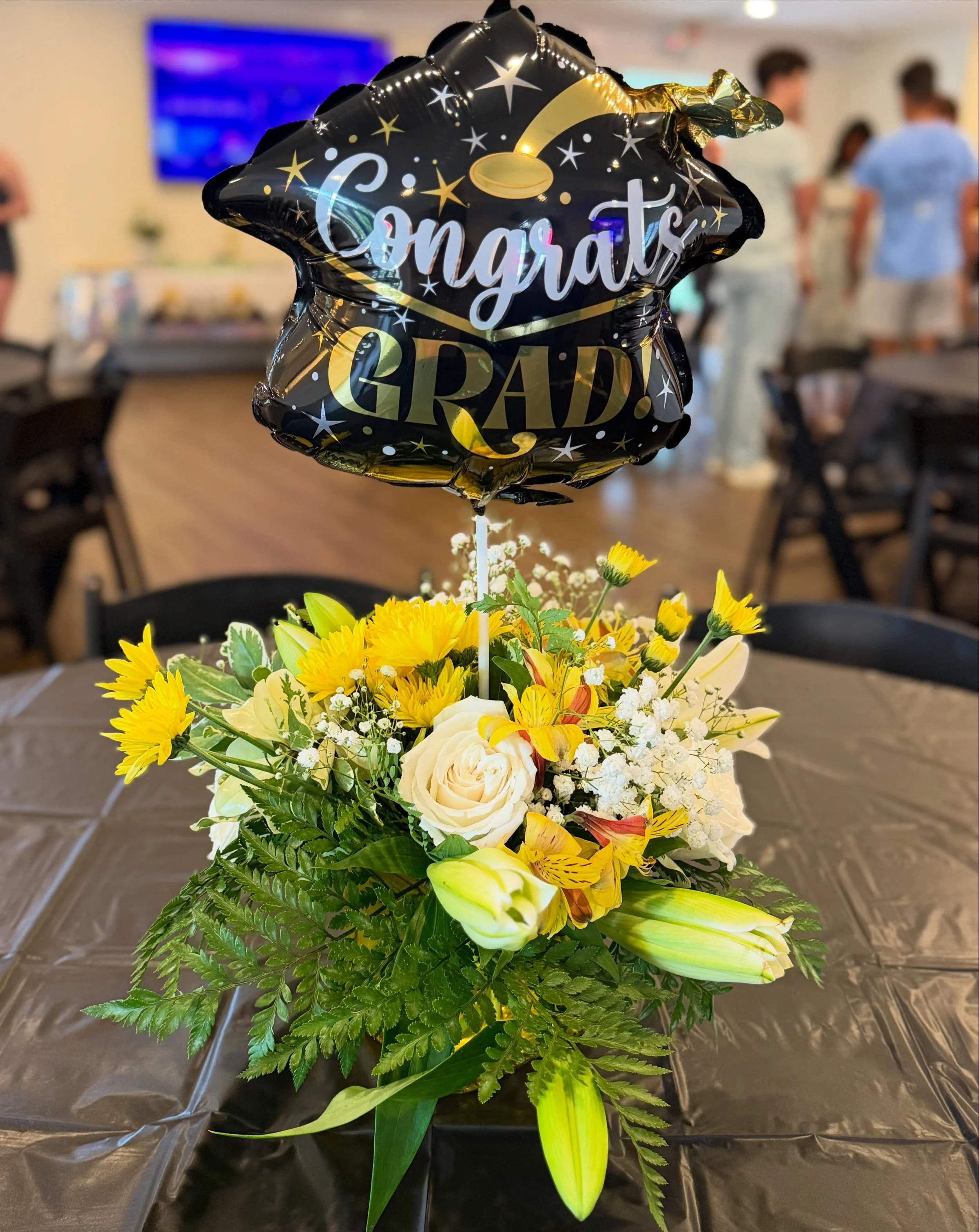 Congrats to all of the graduates in our community🎓 We&rsquo;ve loved flowering grad parties and creating arrangements to celebrate this exciting milestone✨

#graduation #grad #butterflyseason #acworth #kmhs