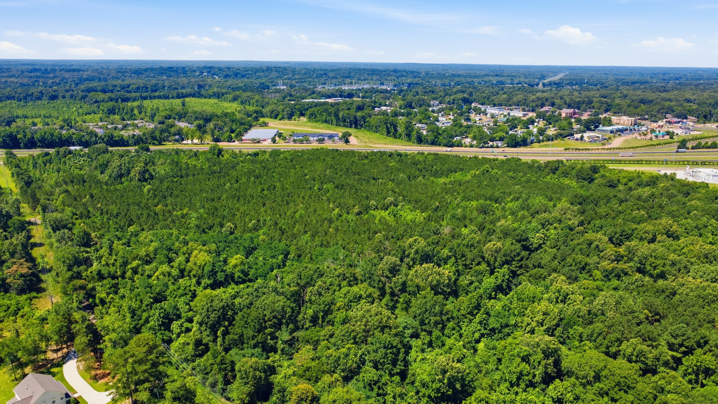 10-Hampstead_Blvd_Drone_010.jpg