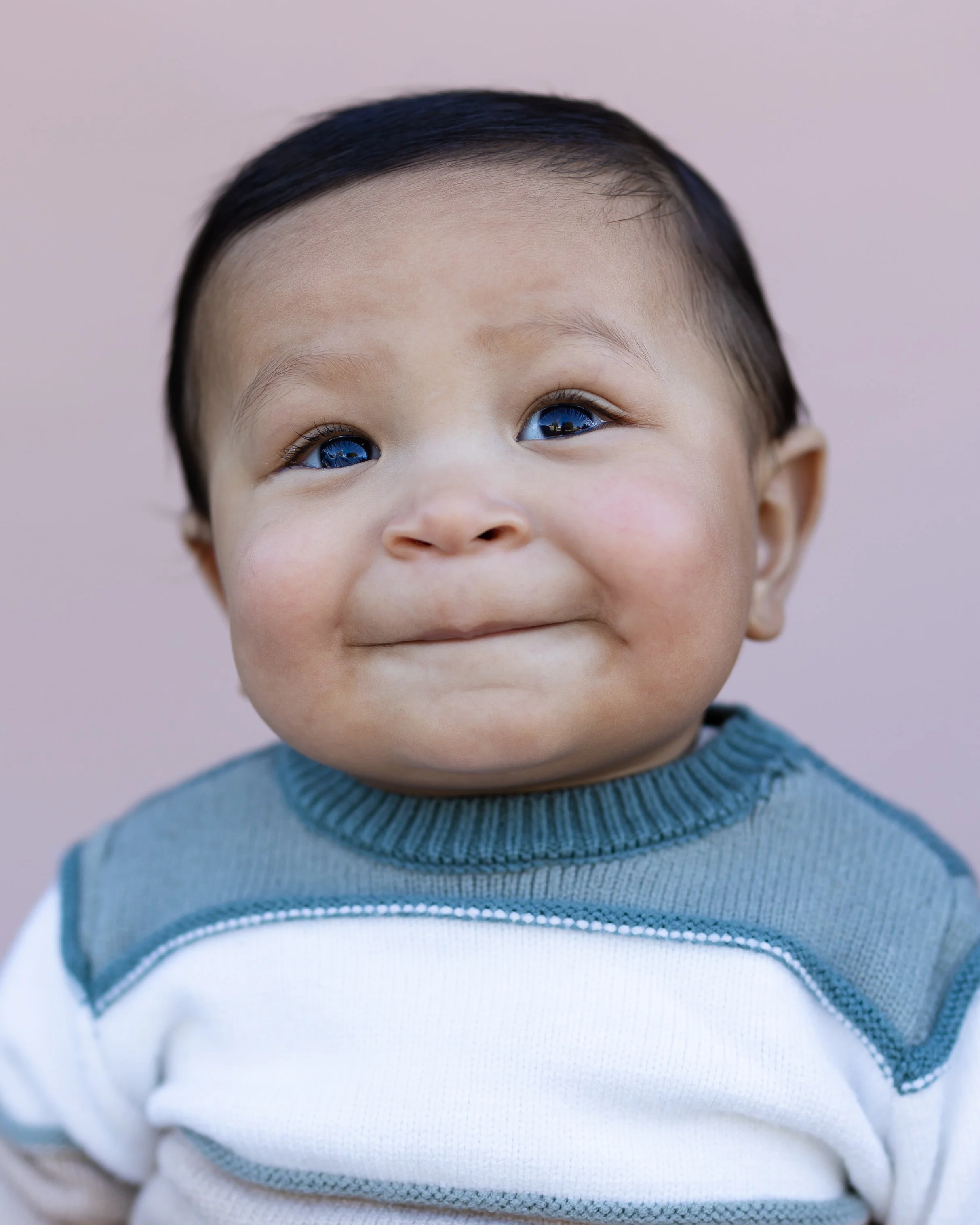 Offering modern school photography to daycare, childcare, head start, and preschool students in the Los Angeles County area. 