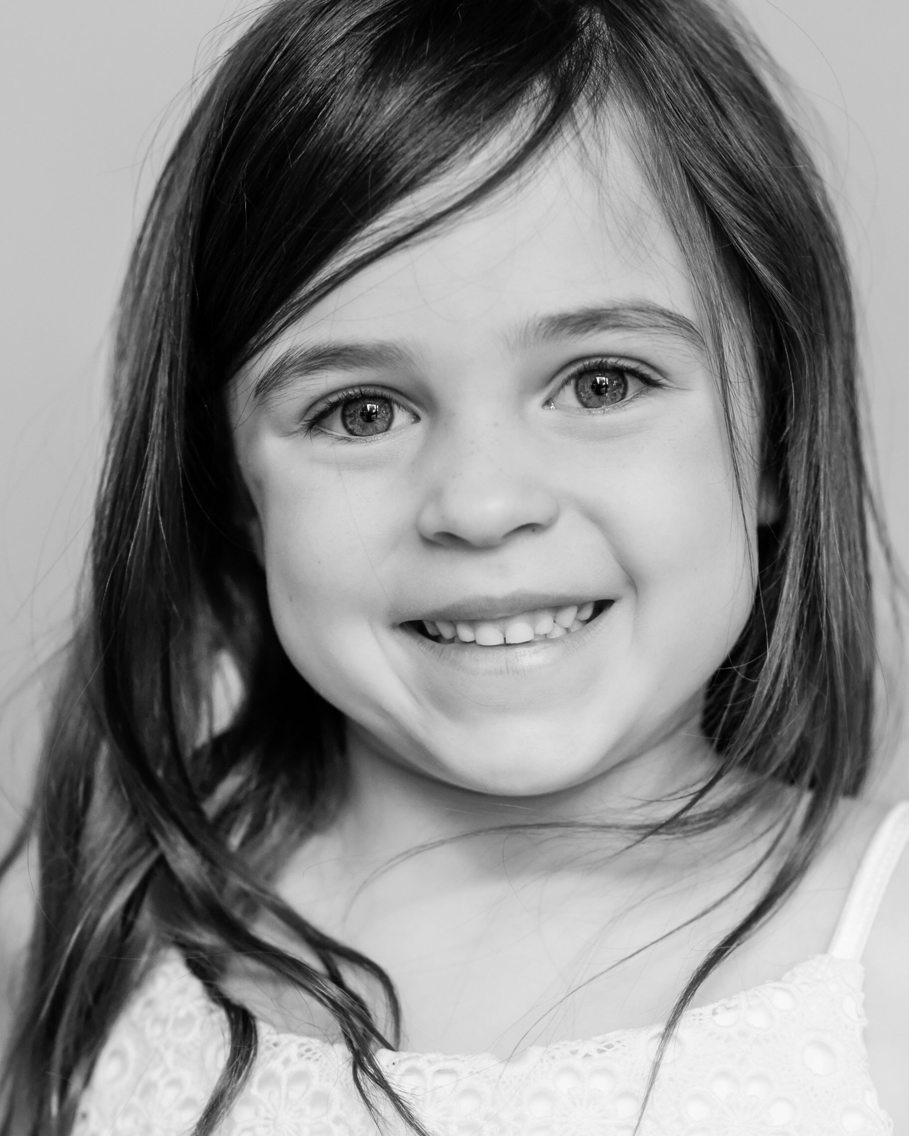 Offering modern school photography to daycare, childcare, head start, and preschool students in the Los Angeles County area. 