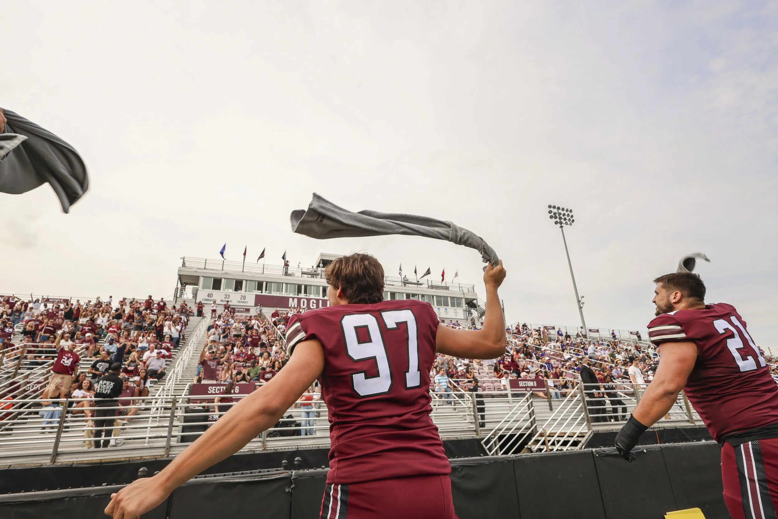 20250927VSHOLYCROSS_251 (1).jpg