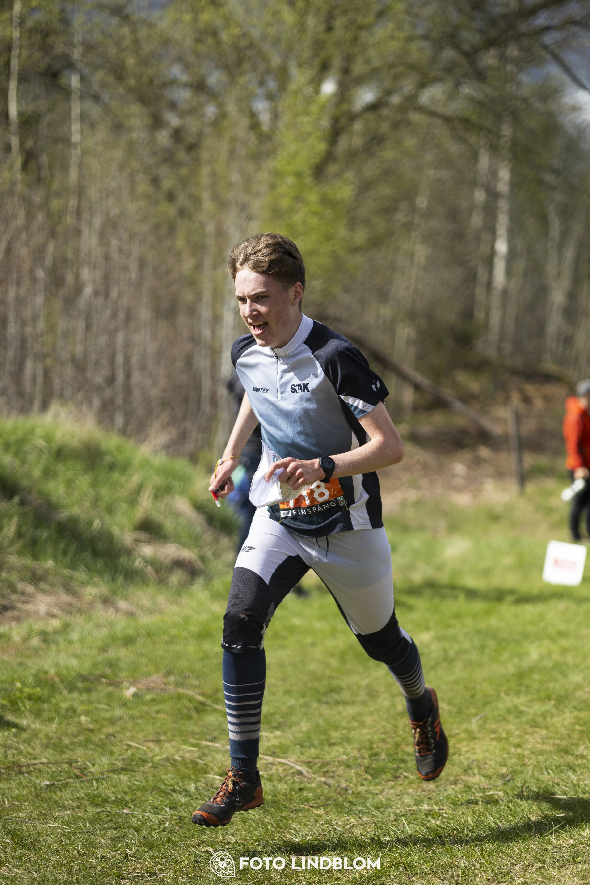 A picture from the youth relay at 10-Mila orienteering competition