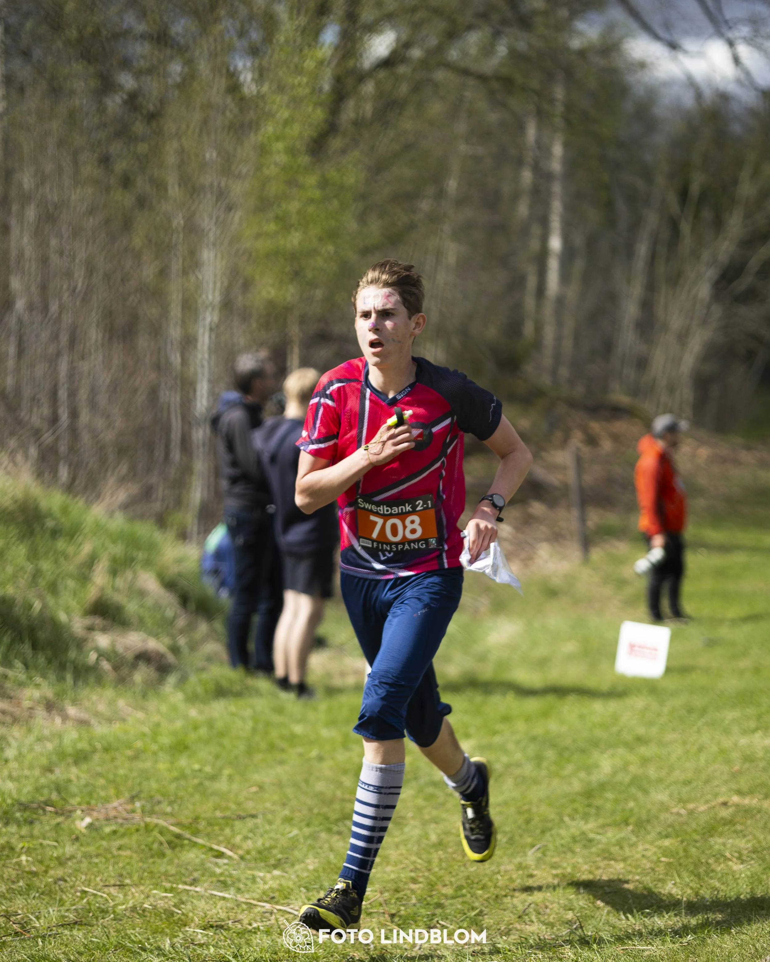 A picture from the youth relay at 10-Mila orienteering competition
