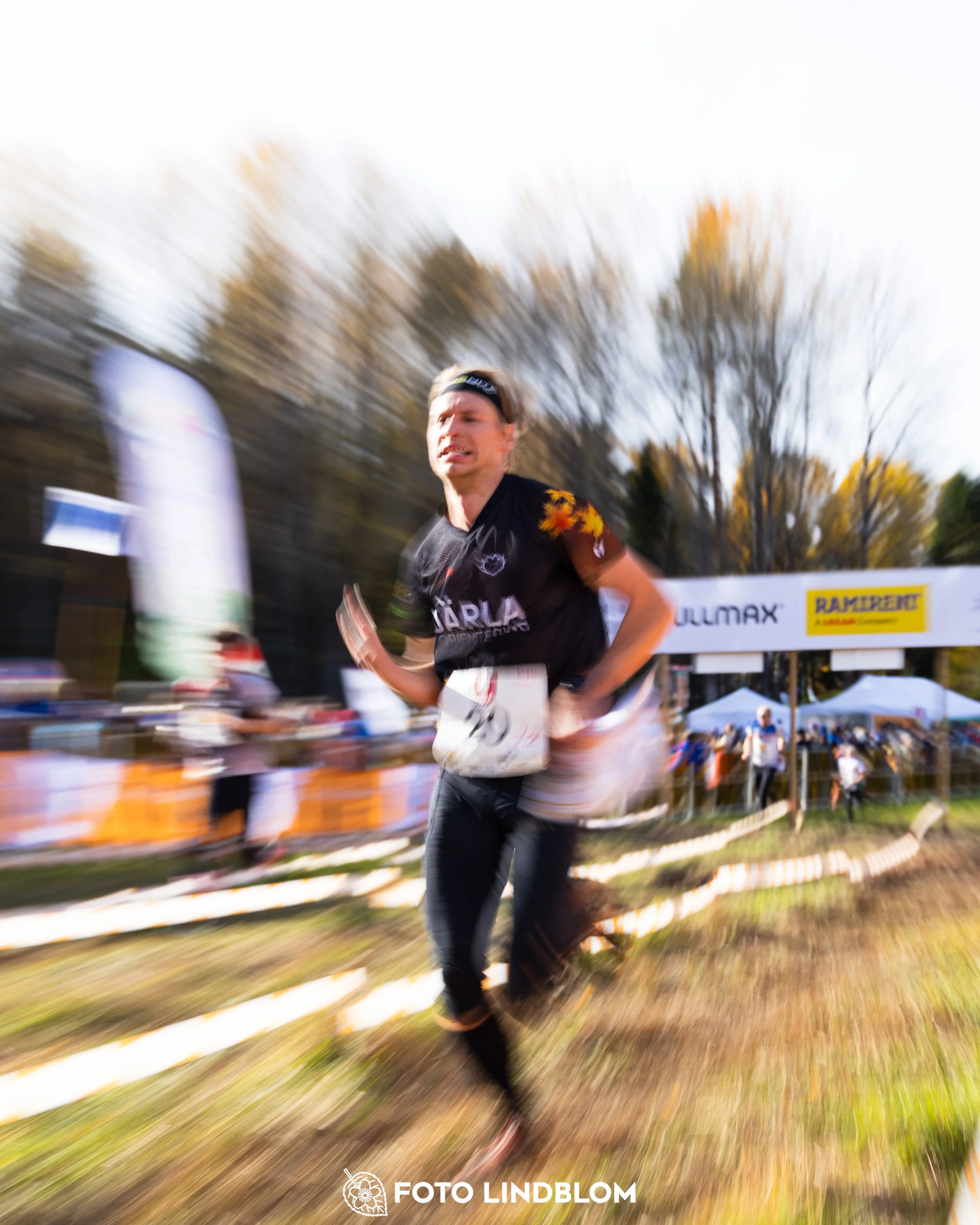 A picture from the 25-Manna orienteering event taken by Foto Lindblom
