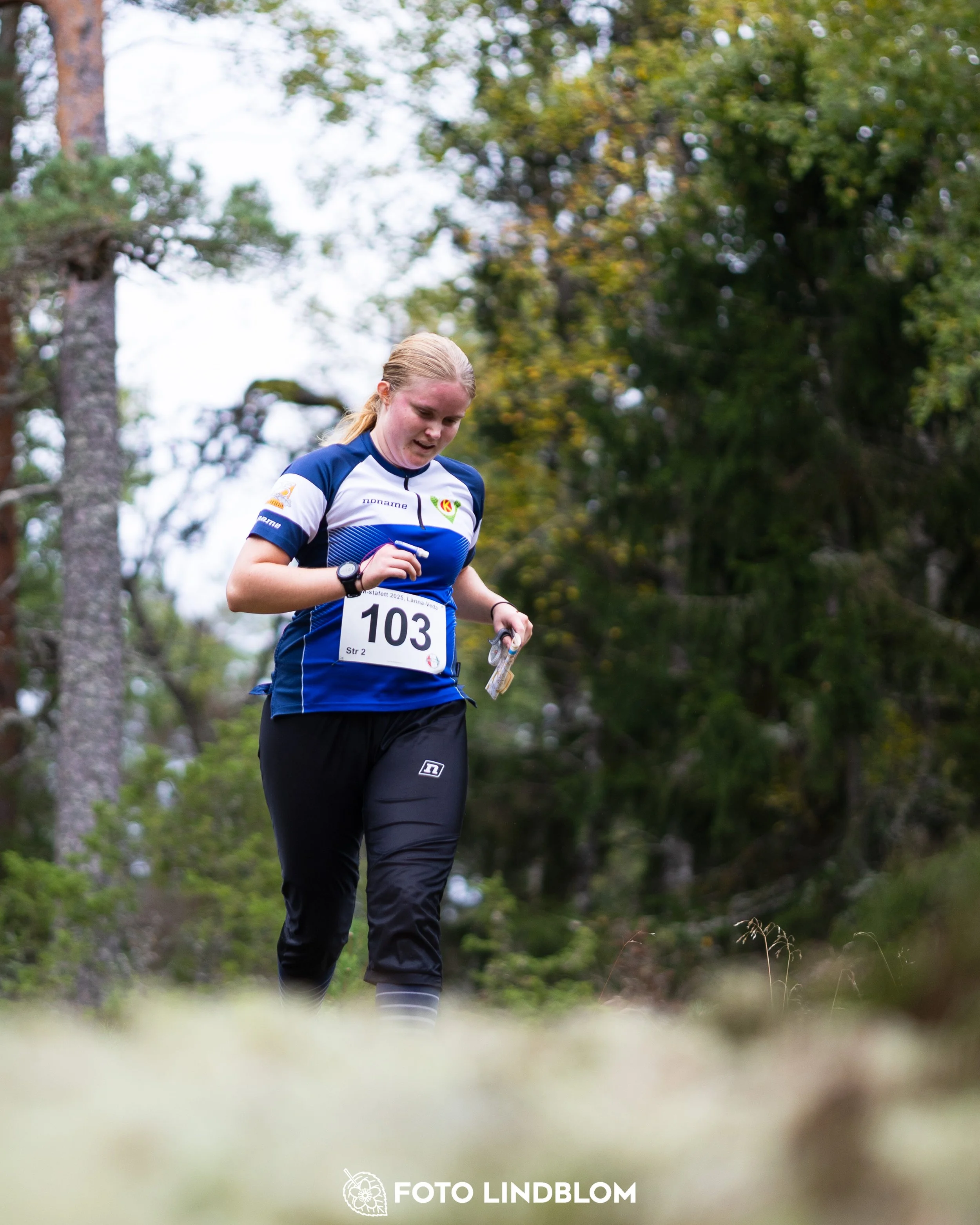 A picture from the Stockholm district championship in relay orienteering taken by Foto Lindblom