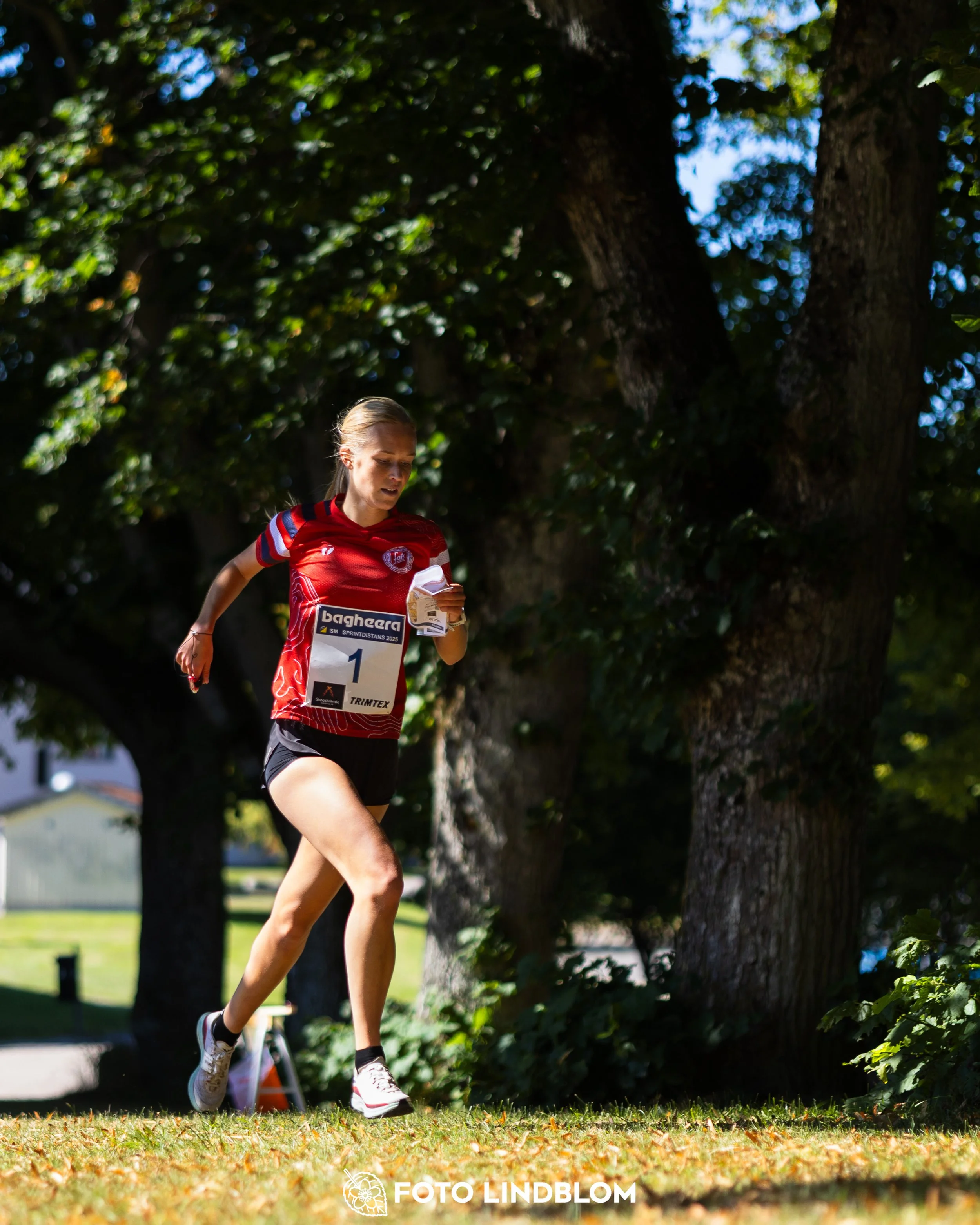 A picture from the Swedish national championship in knock out orienteering  taken by Foto Lindblom