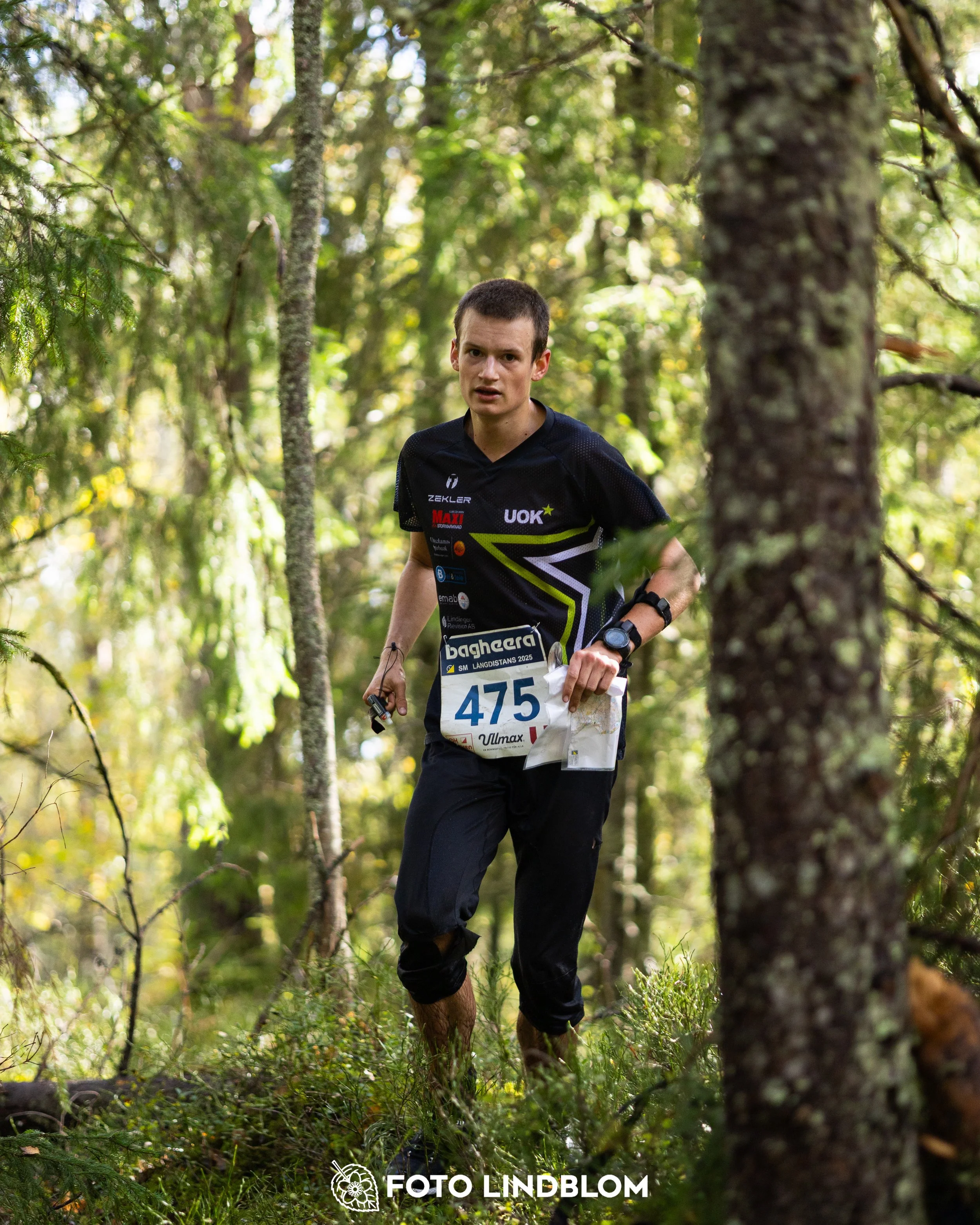 A picture from the Swedish national championship in long distance orienteering and Swedish league race taken by Foto Lindblom