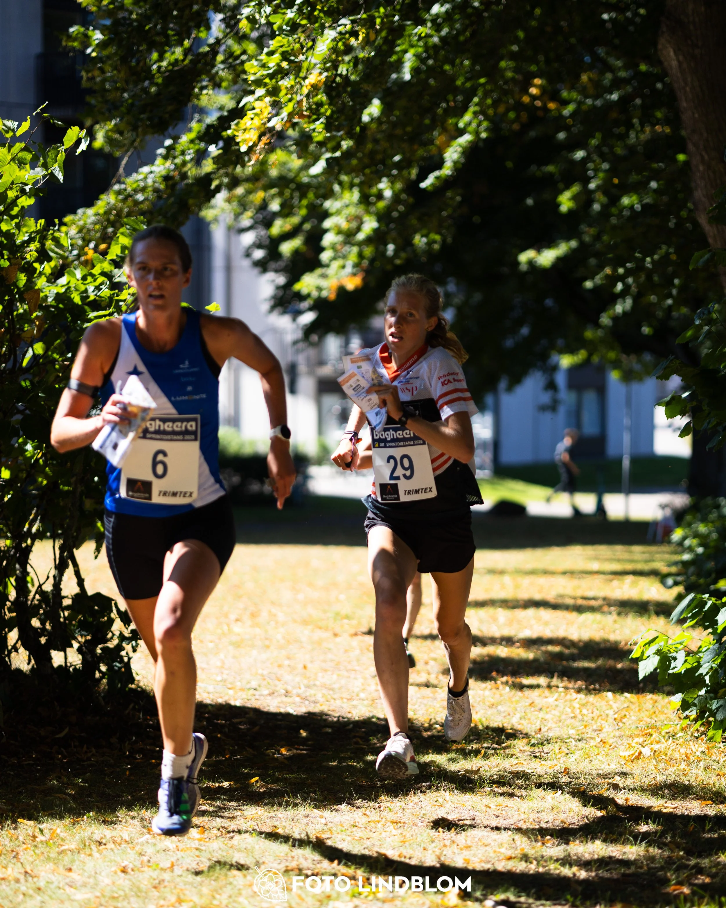 A picture from the Swedish national championship in knock out orienteering  taken by Foto Lindblom