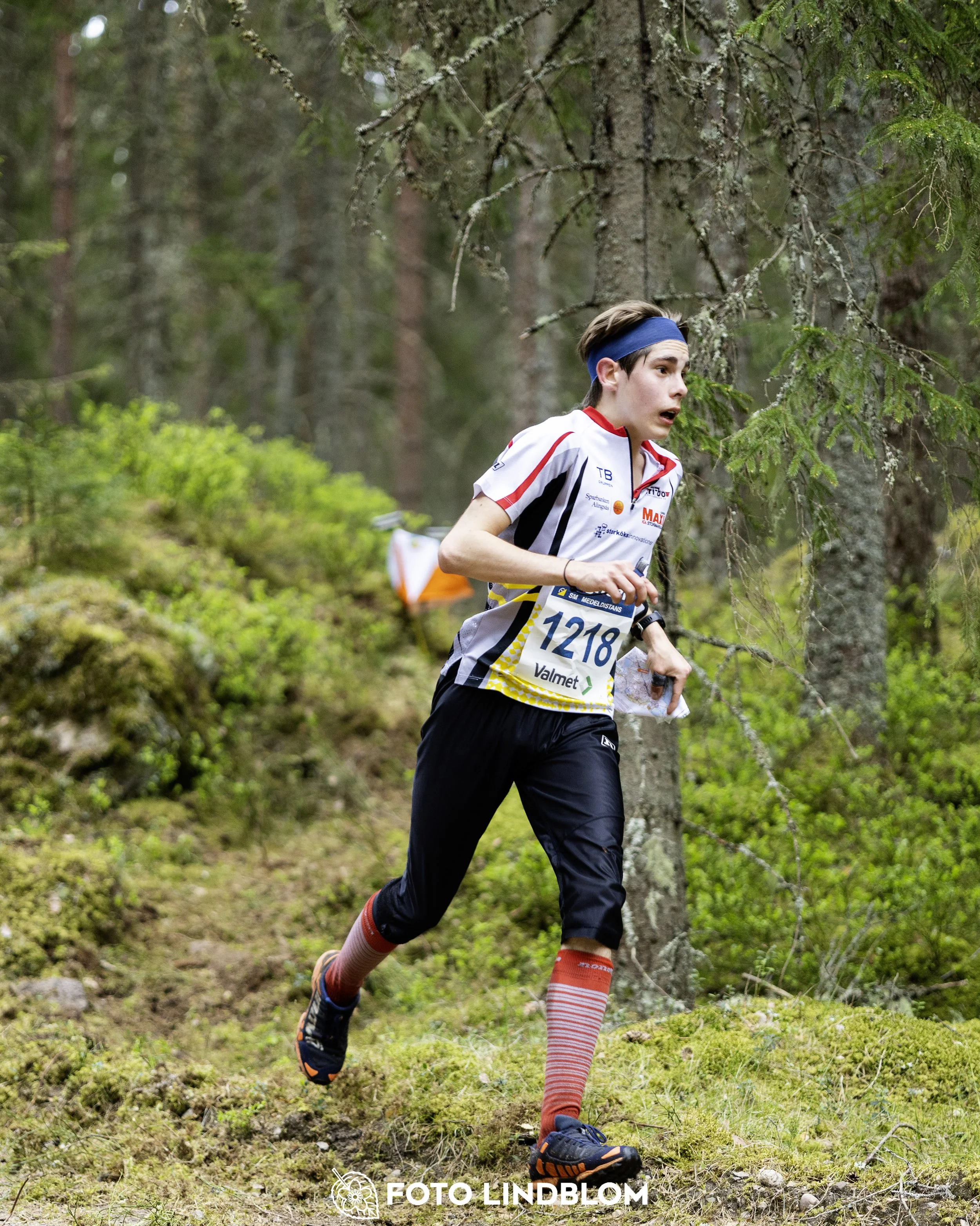 A picture from the Swedish national championship in middle distance orienteering and Swedish league race