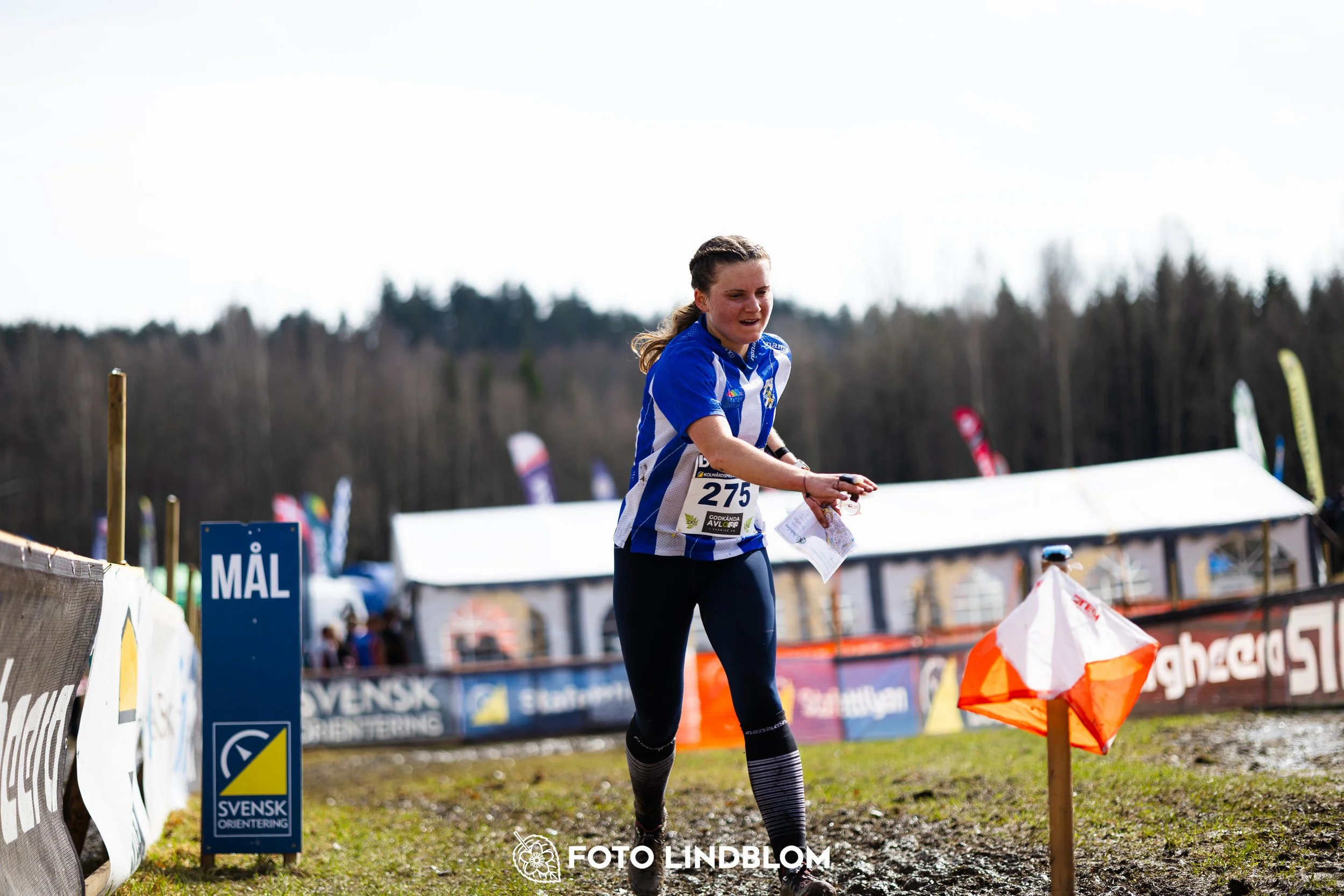 A photo from a middle distance orienteering event in Kolmården during the Swedish League 2026, captured by Foto Lindblom.