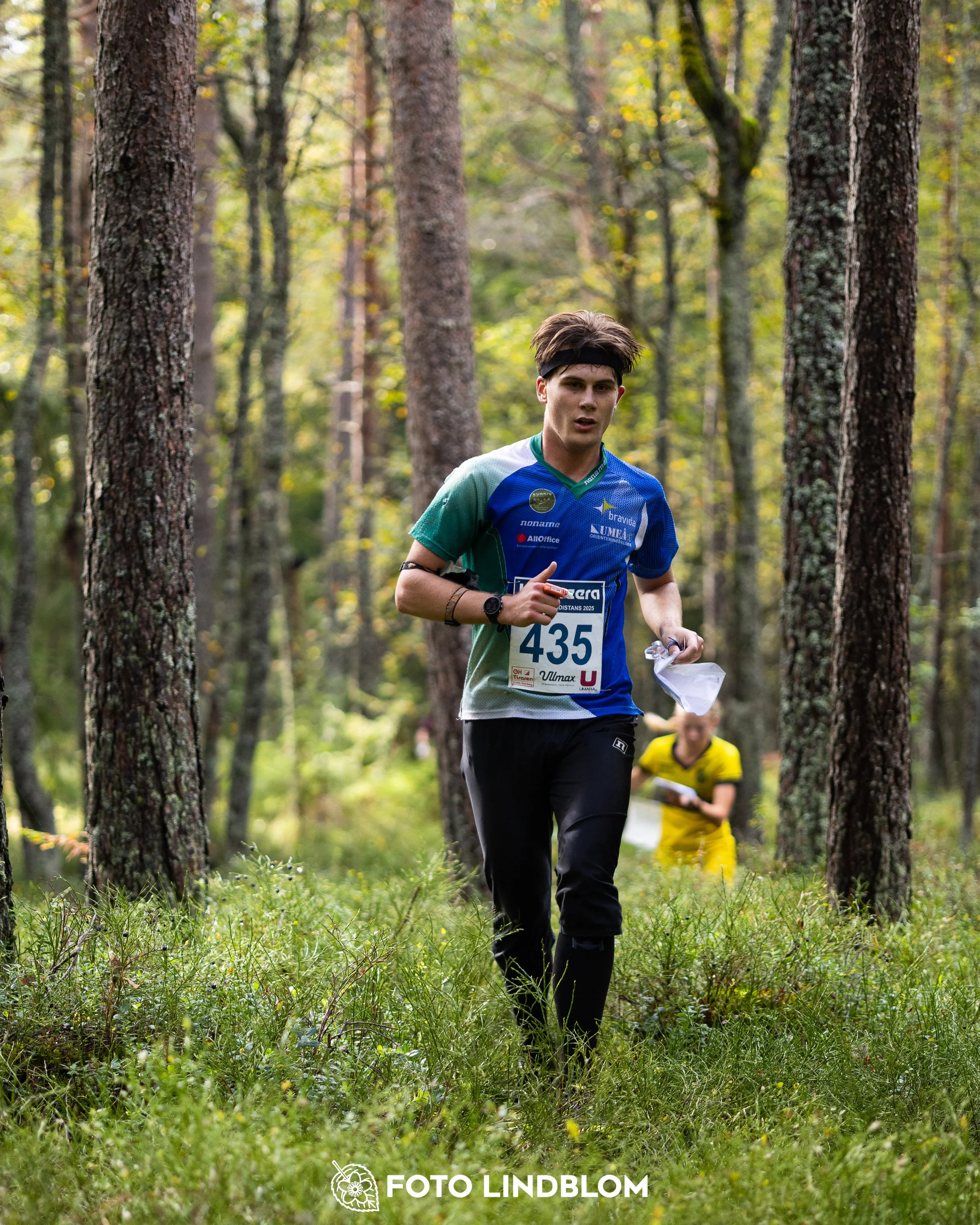 A picture from the Swedish national championship in long distance orienteering and Swedish league race taken by Foto Lindblom