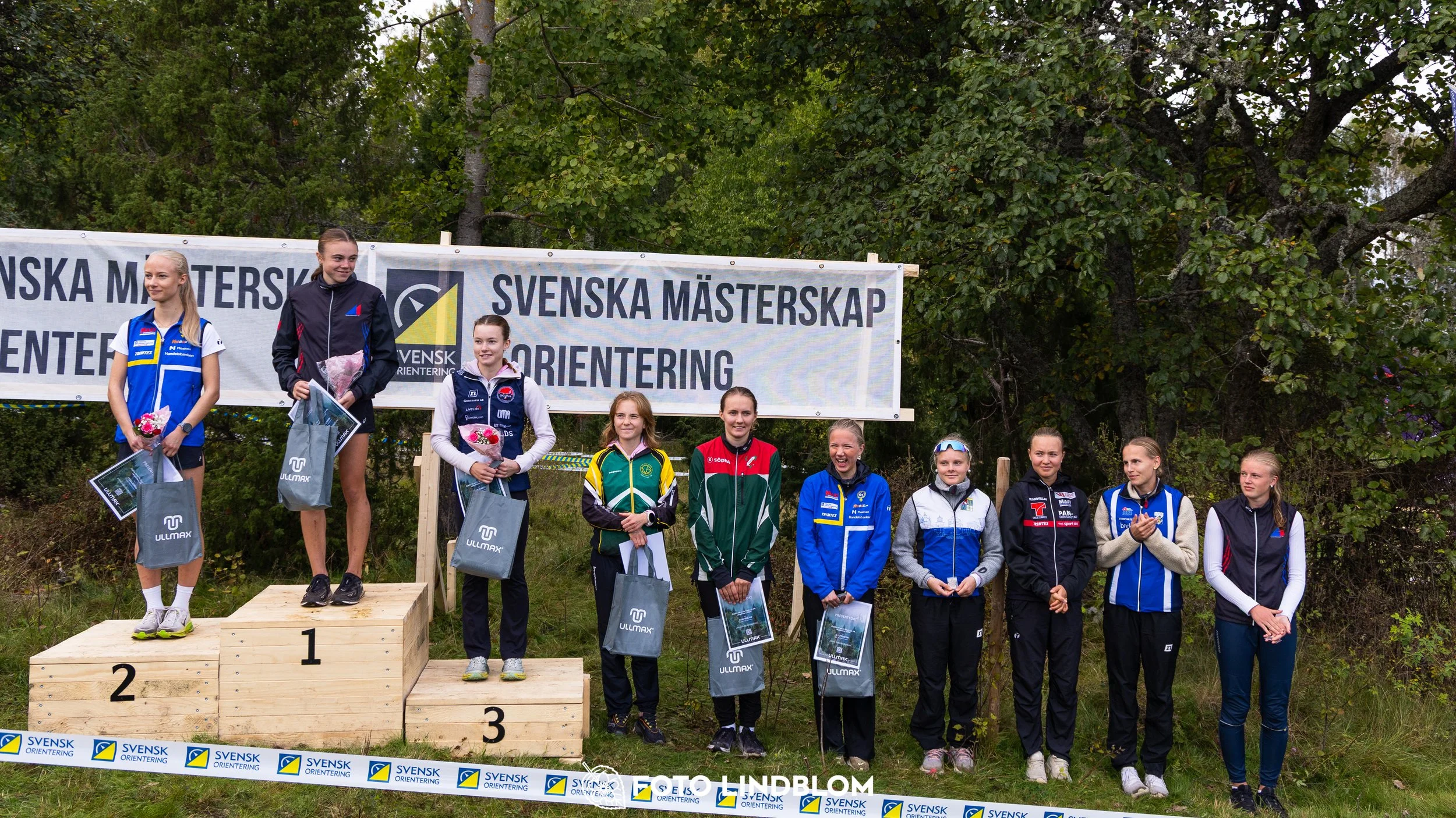 A picture from the Swedish national championship in long distance orienteering and Swedish league race taken by Foto Lindblom