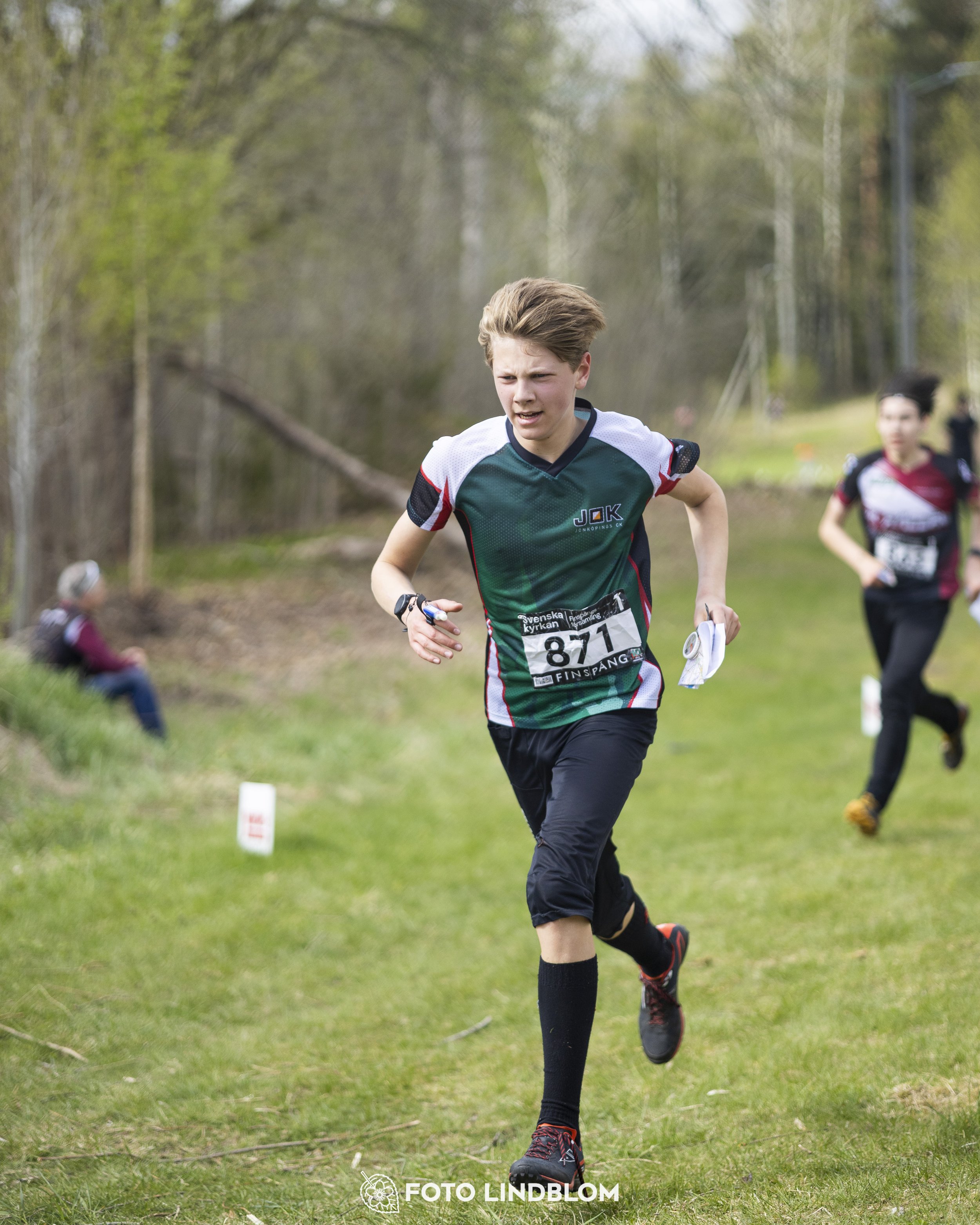 A picture from the youth relay at 10-Mila orienteering competition
