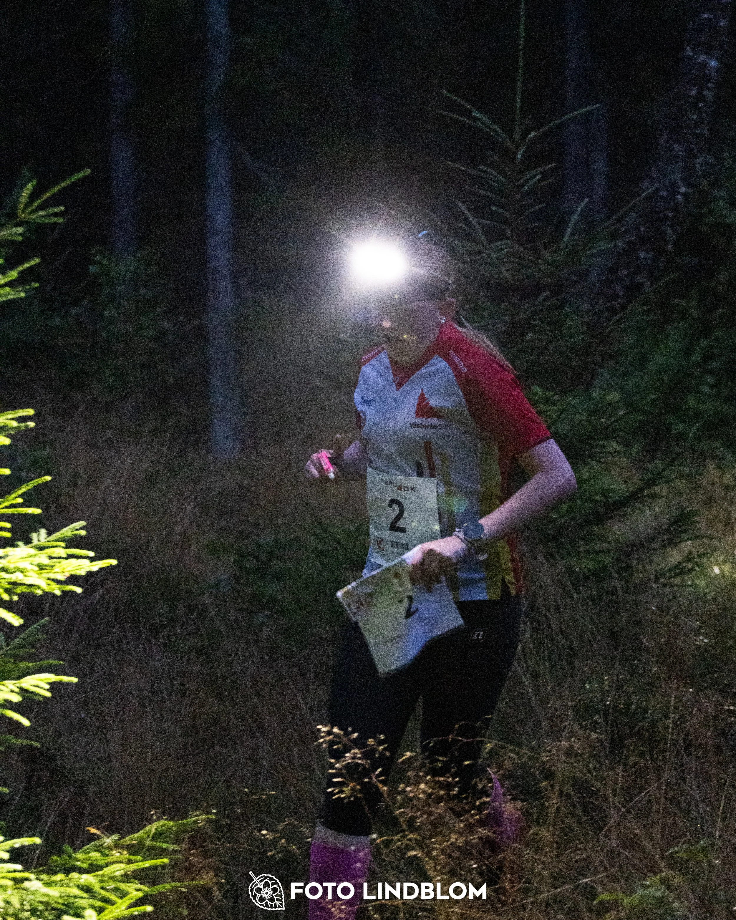 A picture from the youth 10 mila orienteering competition taken by Foto Lindblom