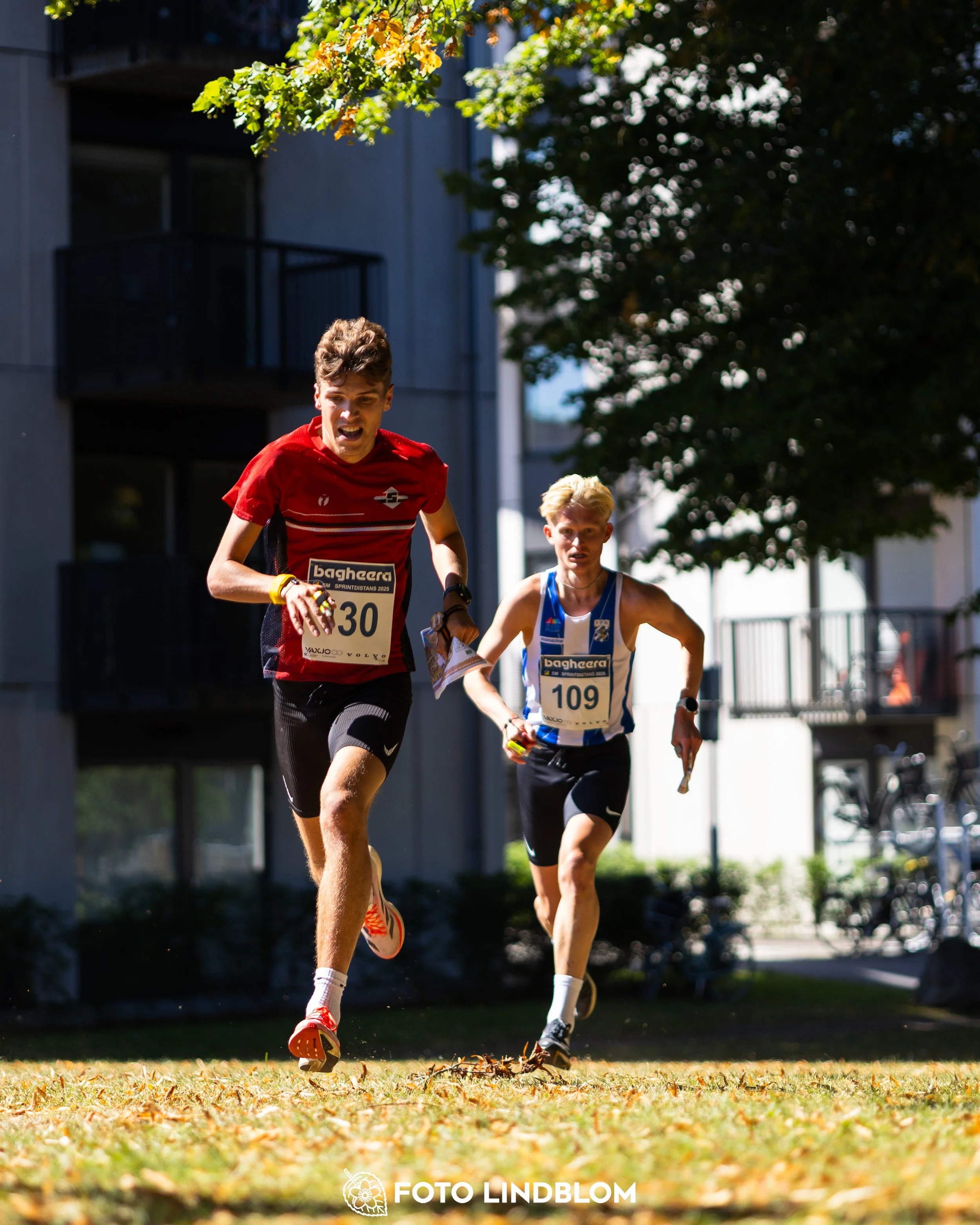 A picture from the Swedish national championship in knock out orienteering  taken by Foto Lindblom