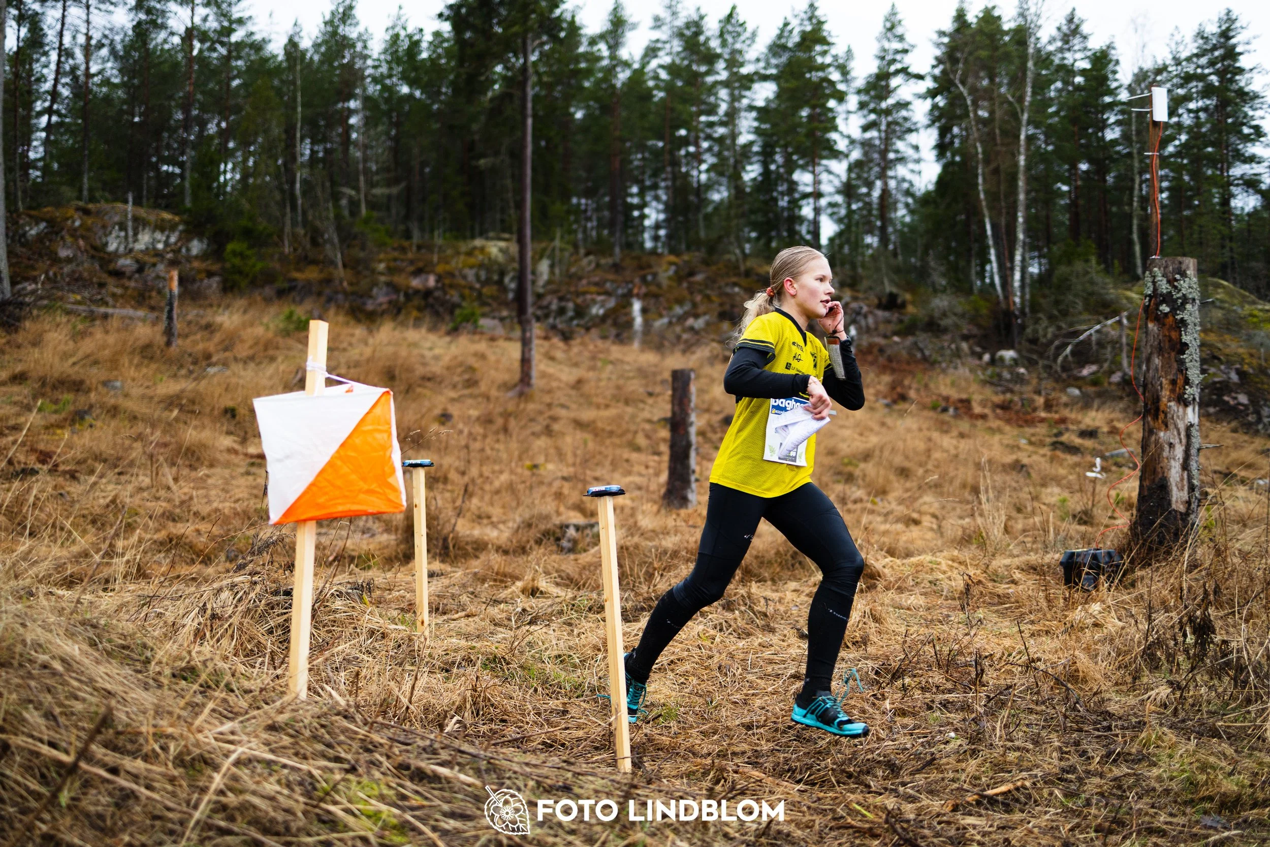 A photo from the Swedish League orienteering competition in Kolmården spring 2026, captured by Foto Lindblom.