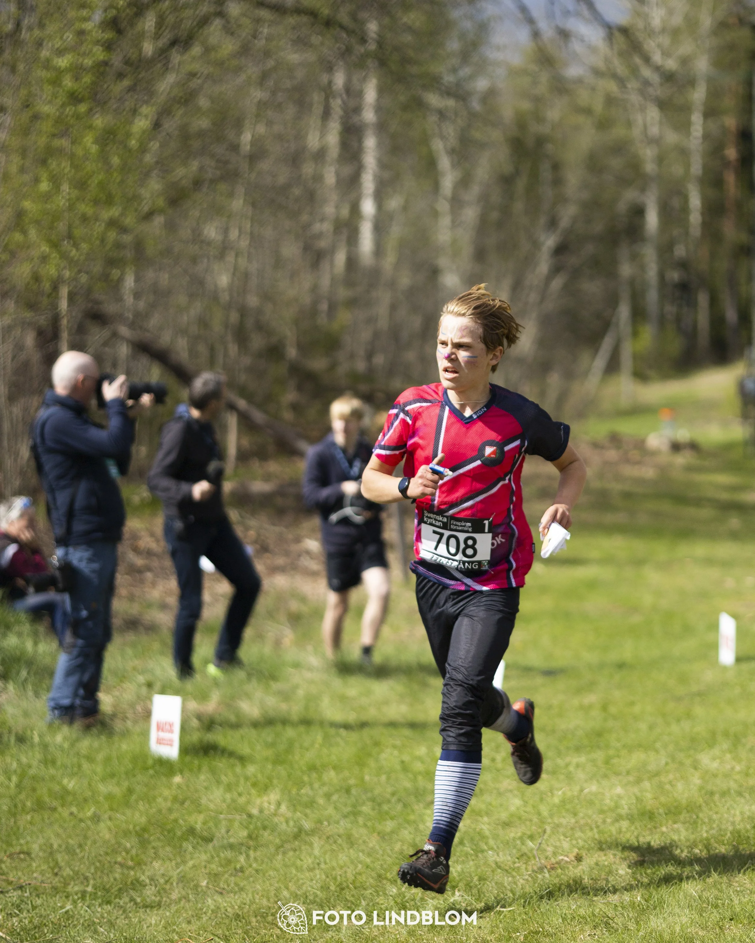 A picture from the youth relay at 10-Mila orienteering competition