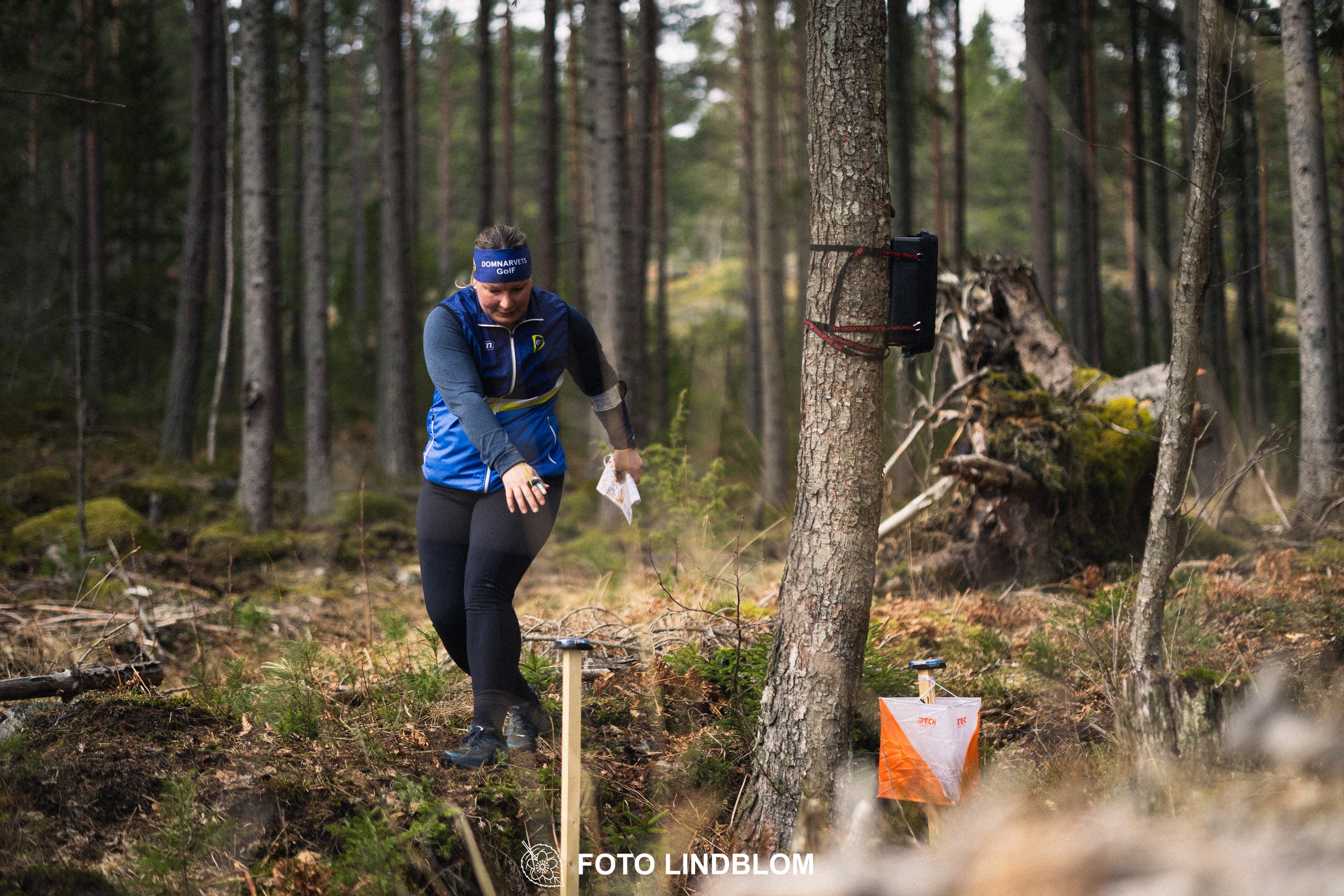A moment captured during Kolmårdskavlen in the Swedish Stafettligan 2026 by Foto Lindblom.