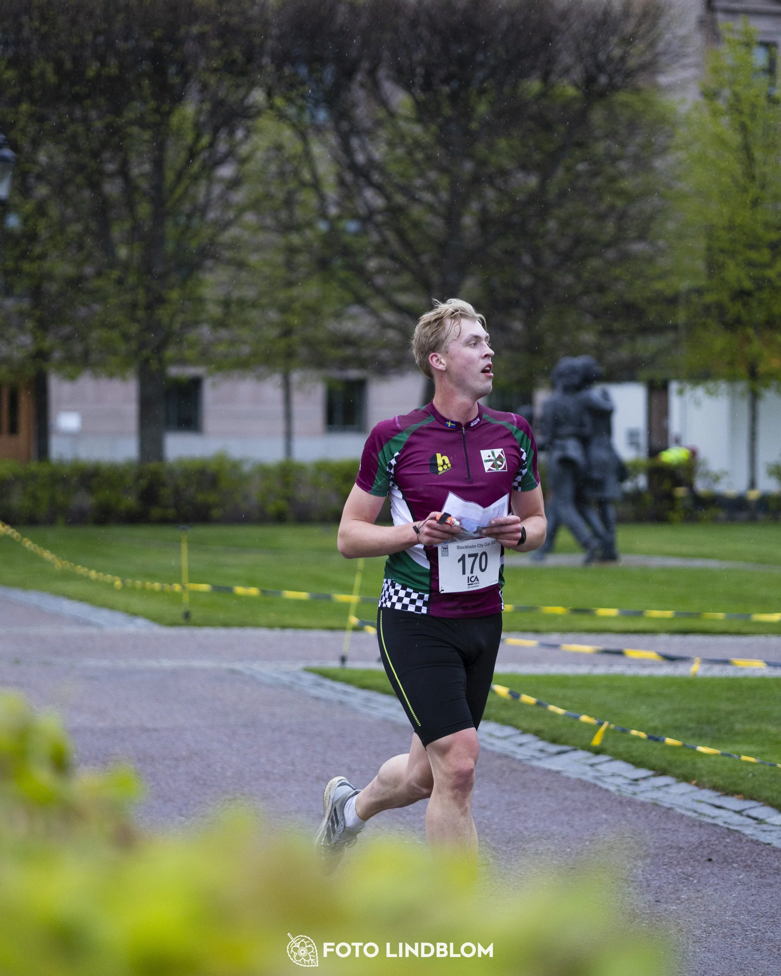 A picture from the first stage of the Stockholm City Cup sprint orienteering competition in "gamla stan" which is the old part of Stockholm
