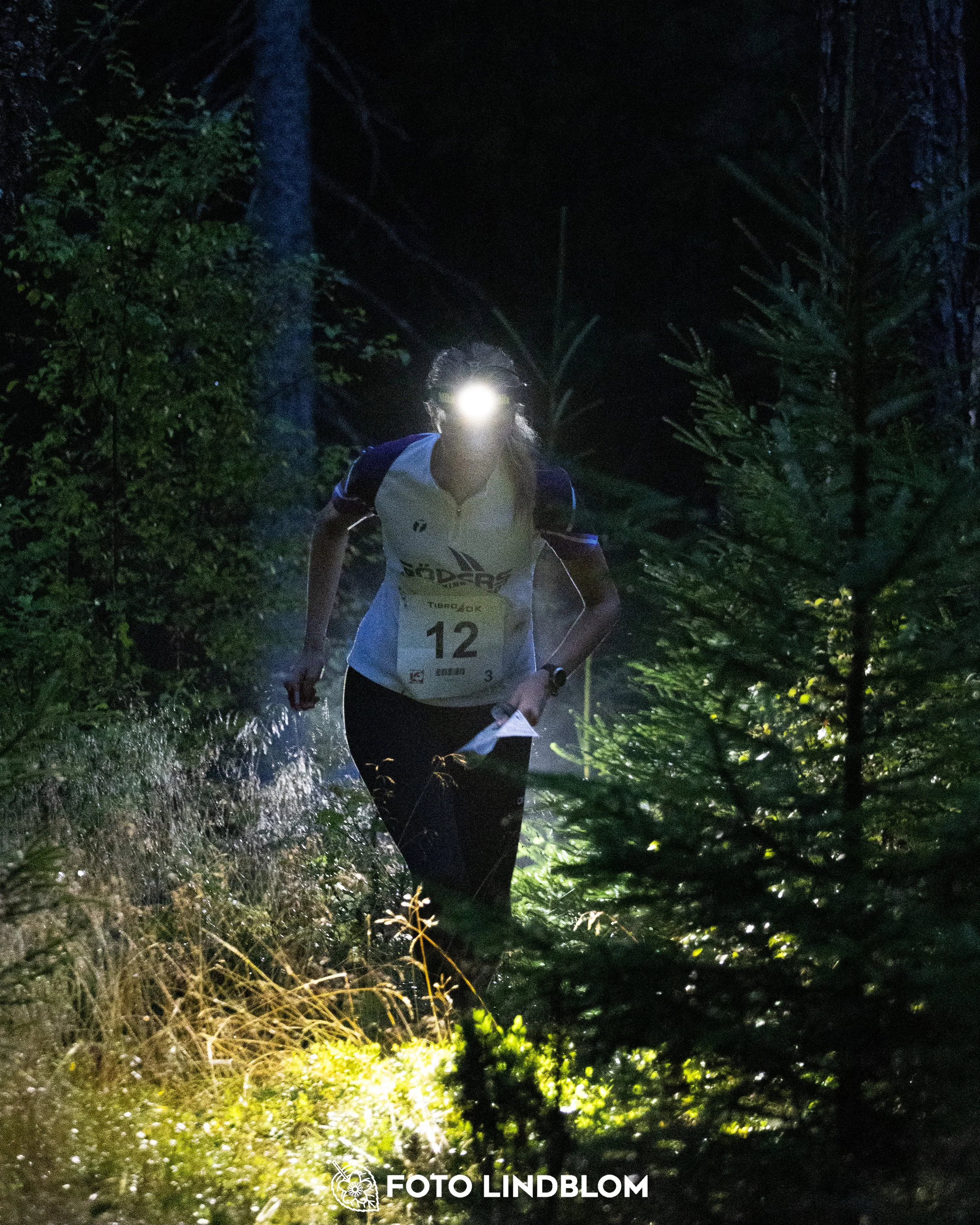 A picture from the youth 10 mila orienteering competition taken by Foto Lindblom