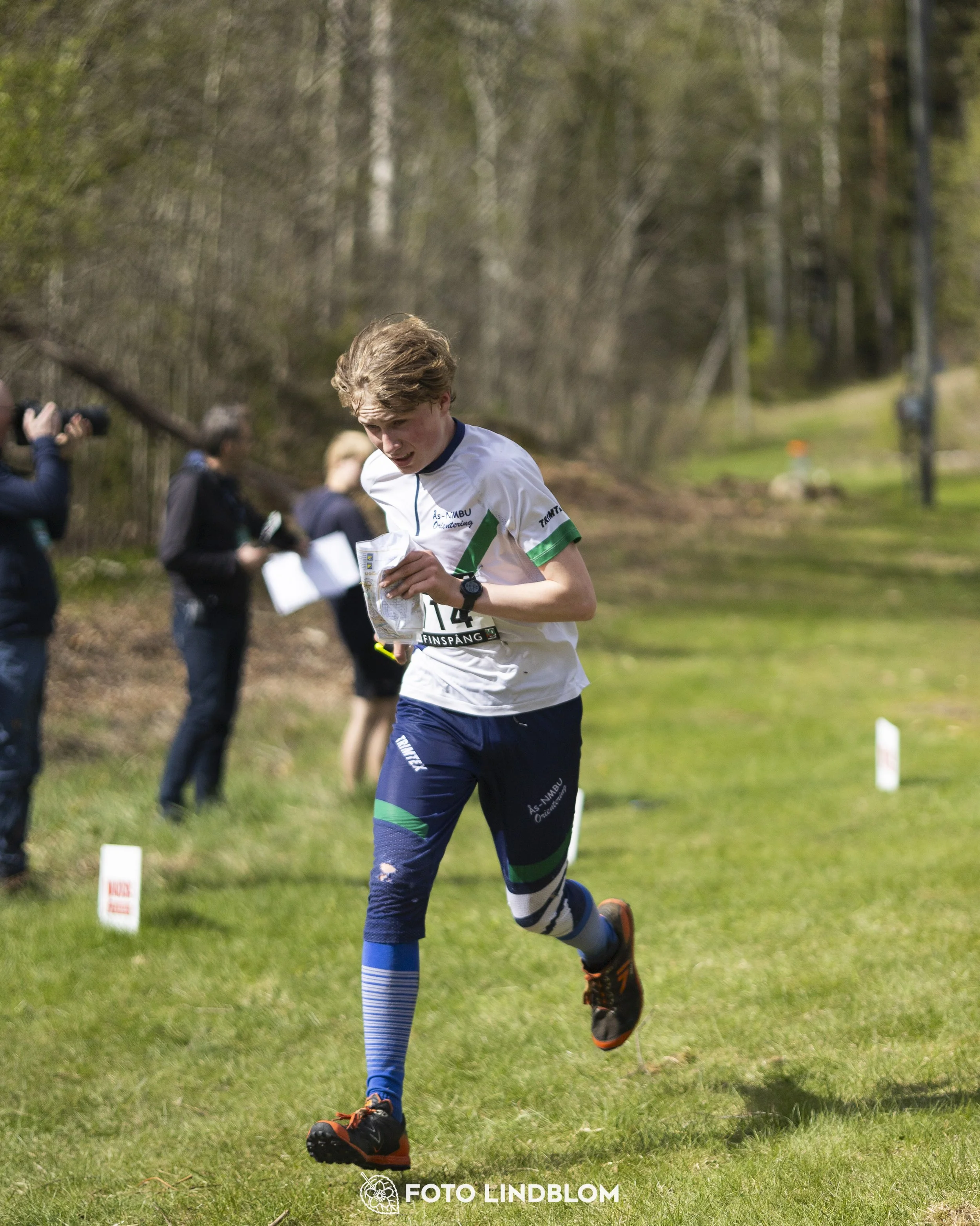 A picture from the youth relay at 10-Mila orienteering competition