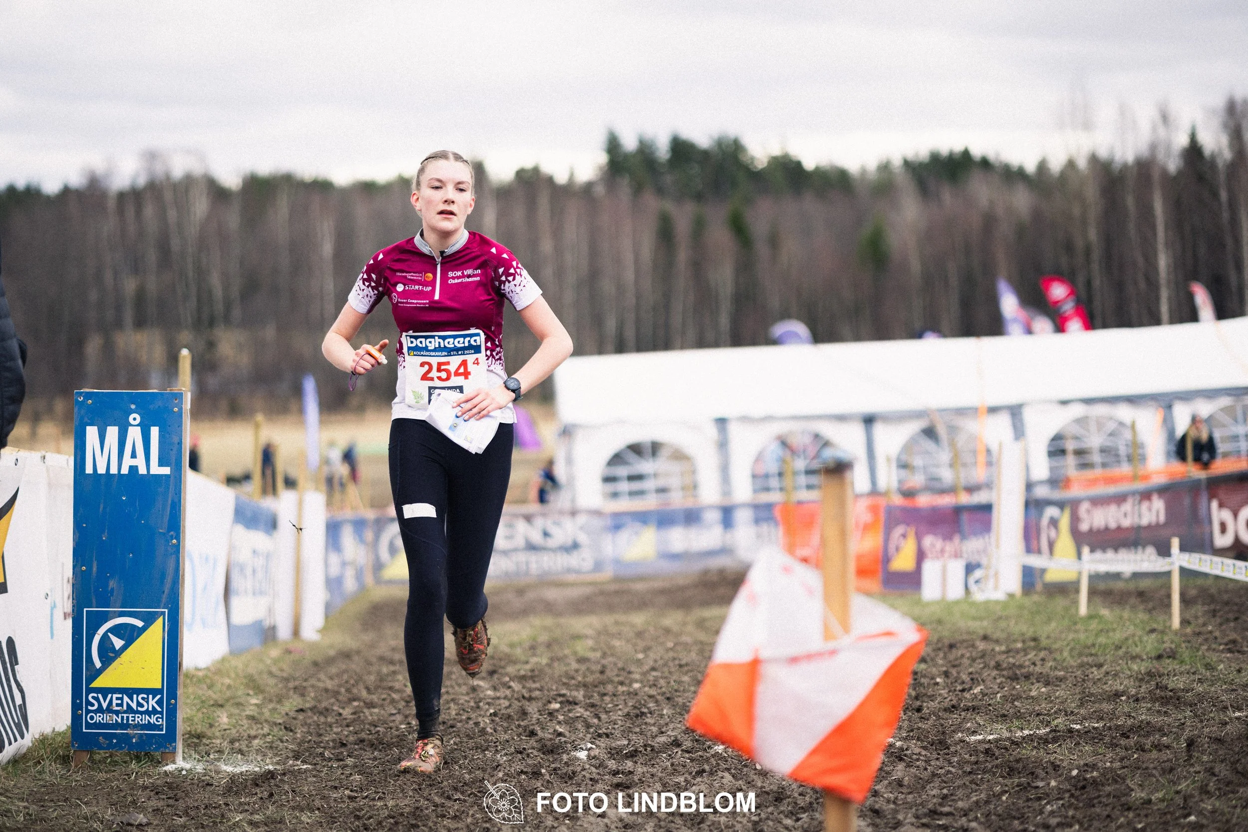 A photo from Kolmårdskavlen during the Swedish relay league 2026, captured by Foto Lindblom.