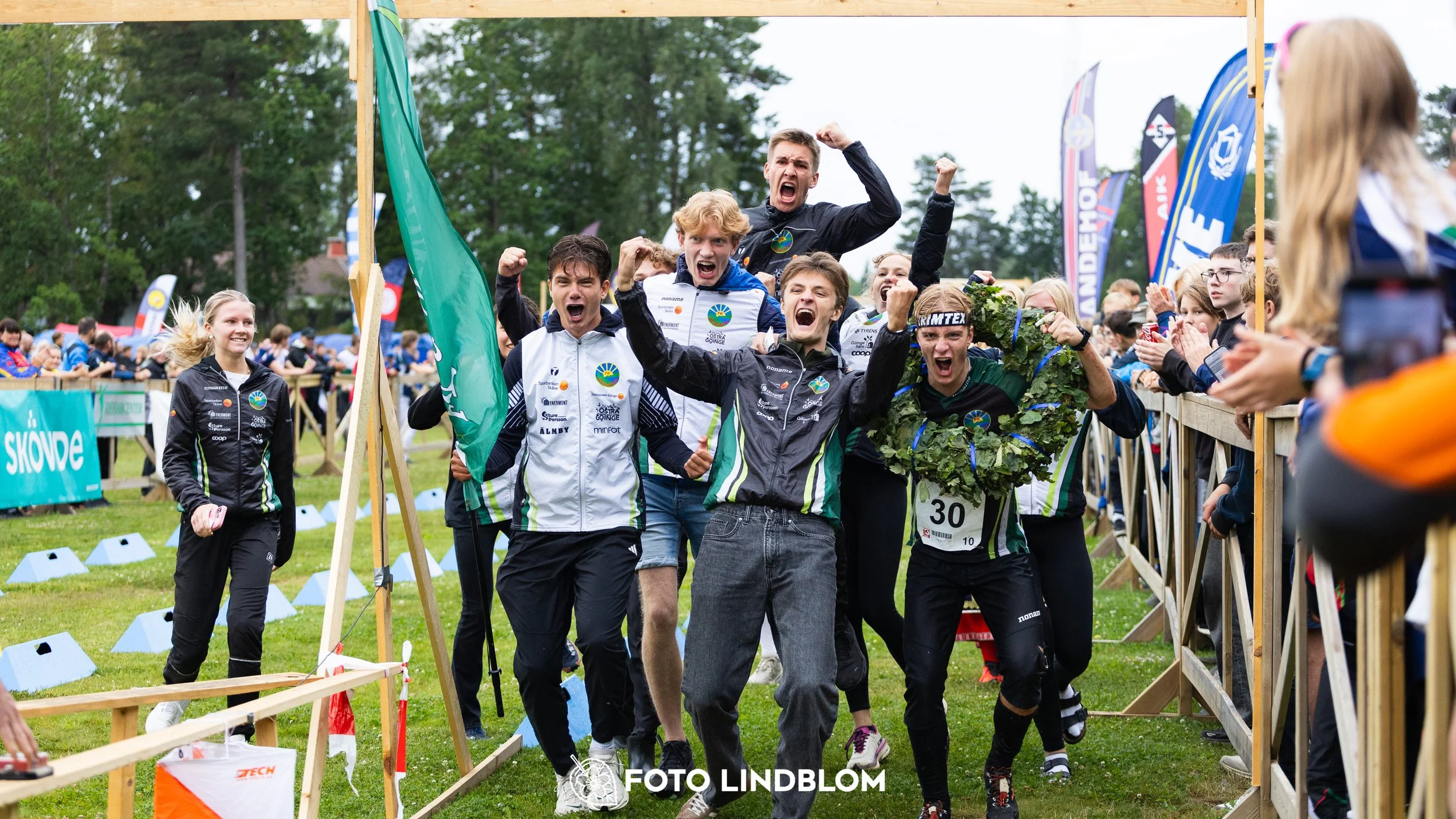 A picture from the youth 10 mila orienteering competition taken by Foto Lindblom