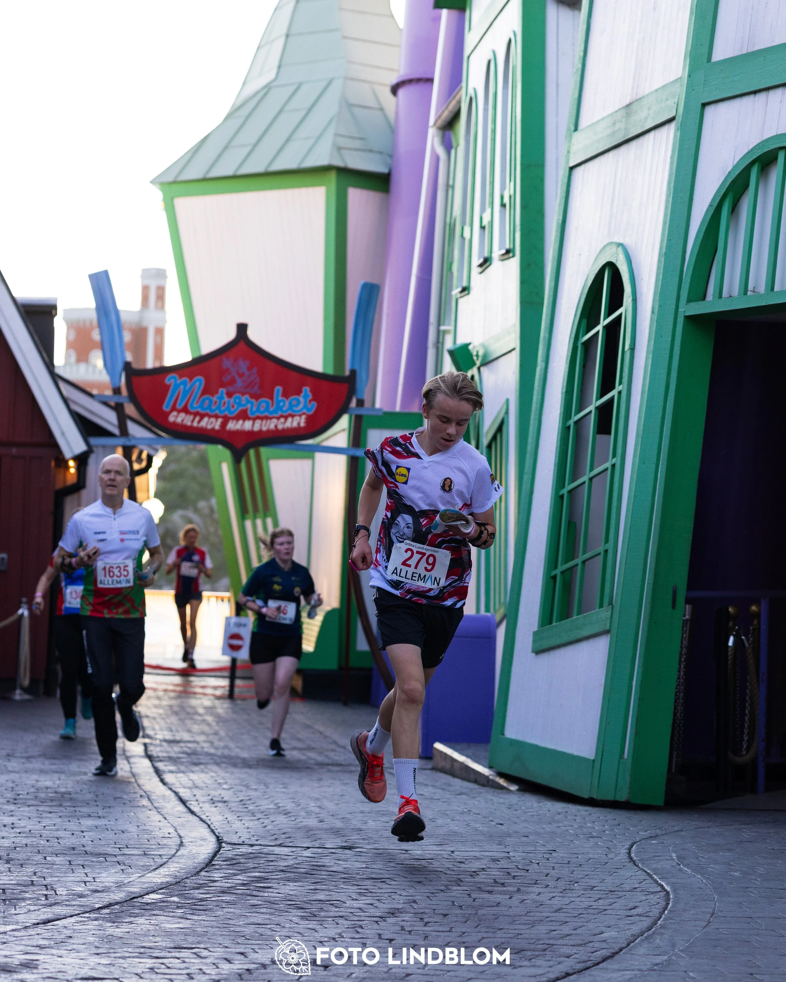 A picture from the orienteering event called Gröna Lund Sprinten taken by Foto Lindblom