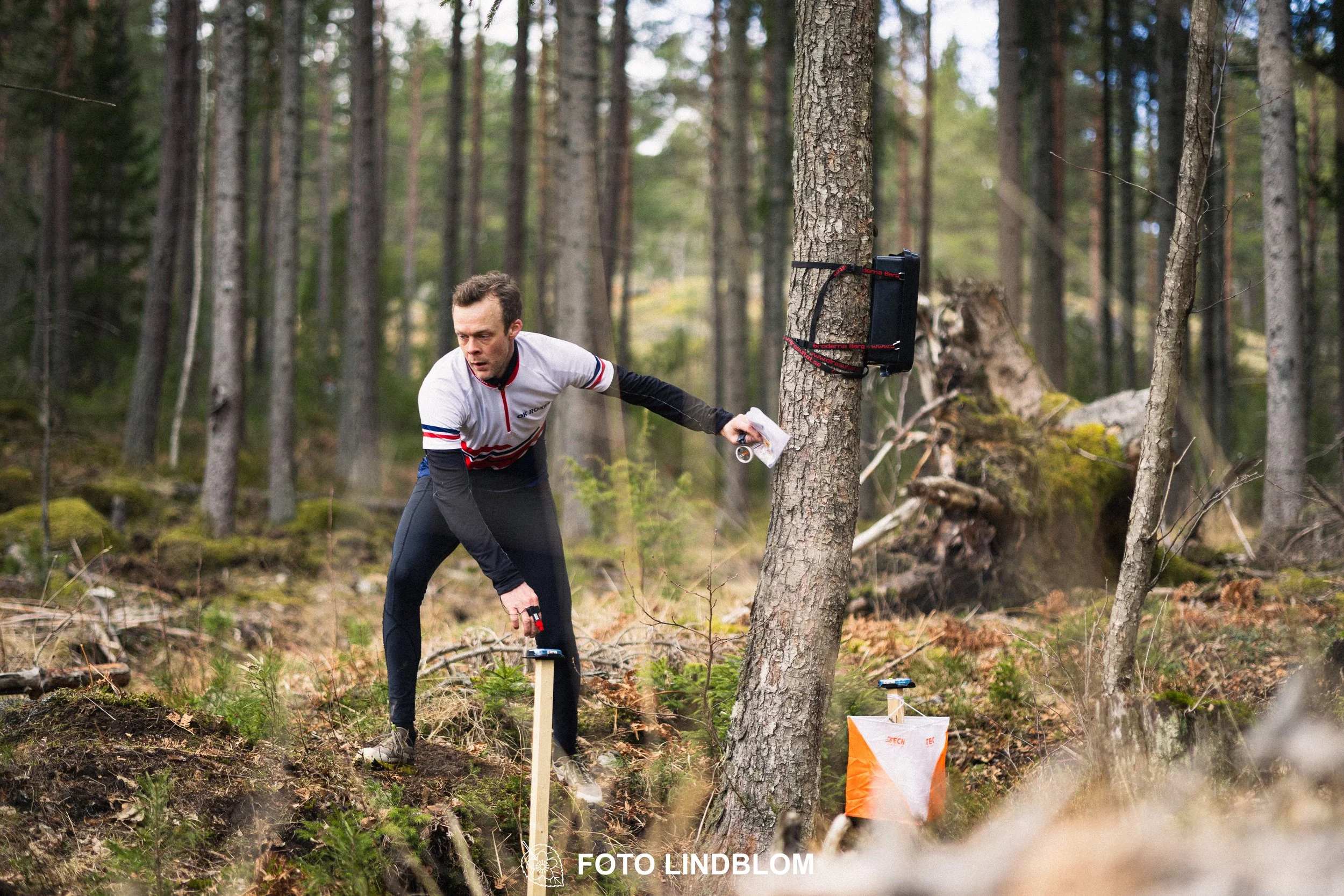 A photo from Kolmårdskavlen during the Swedish relay league 2026, captured by Foto Lindblom.